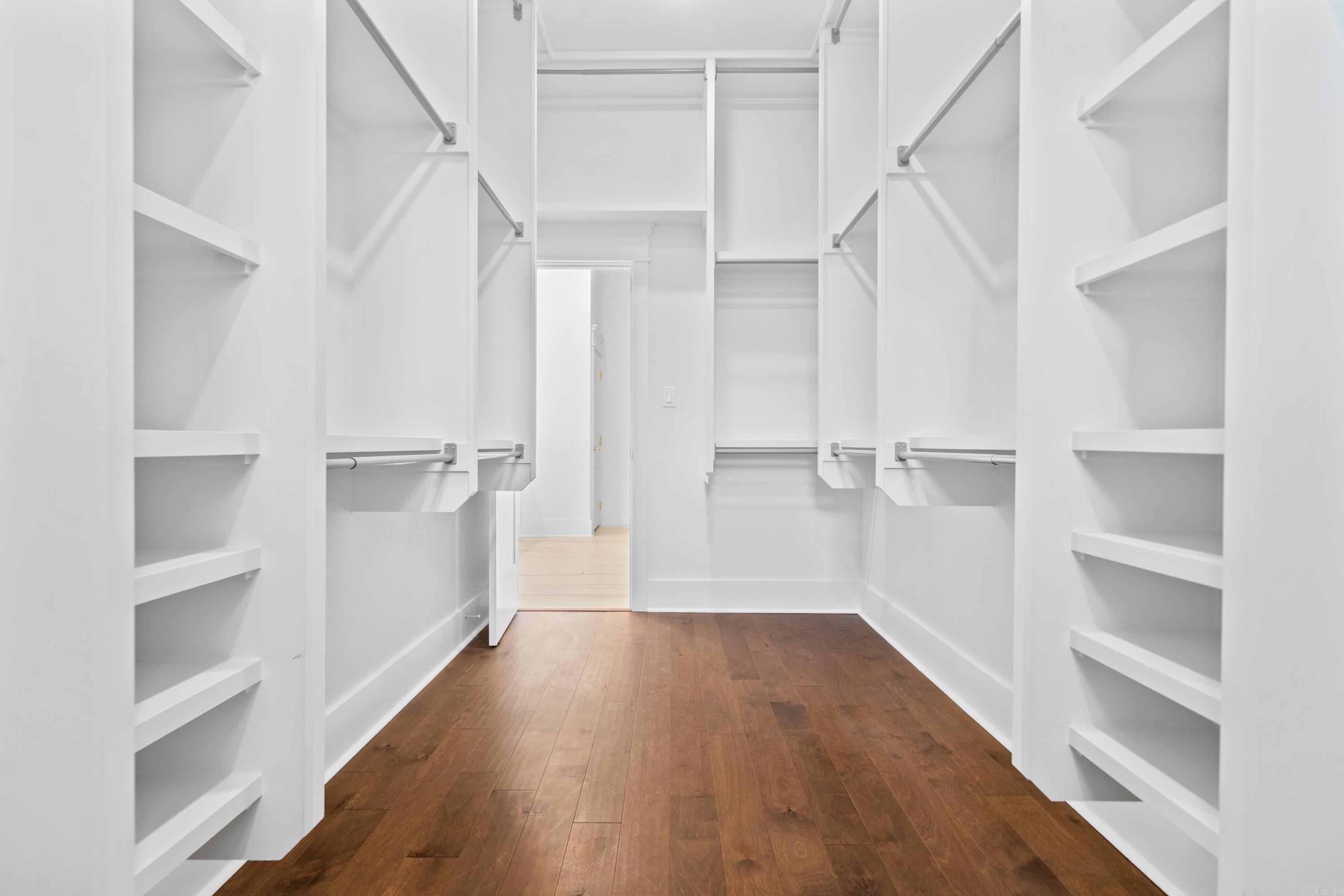 185 Waterview