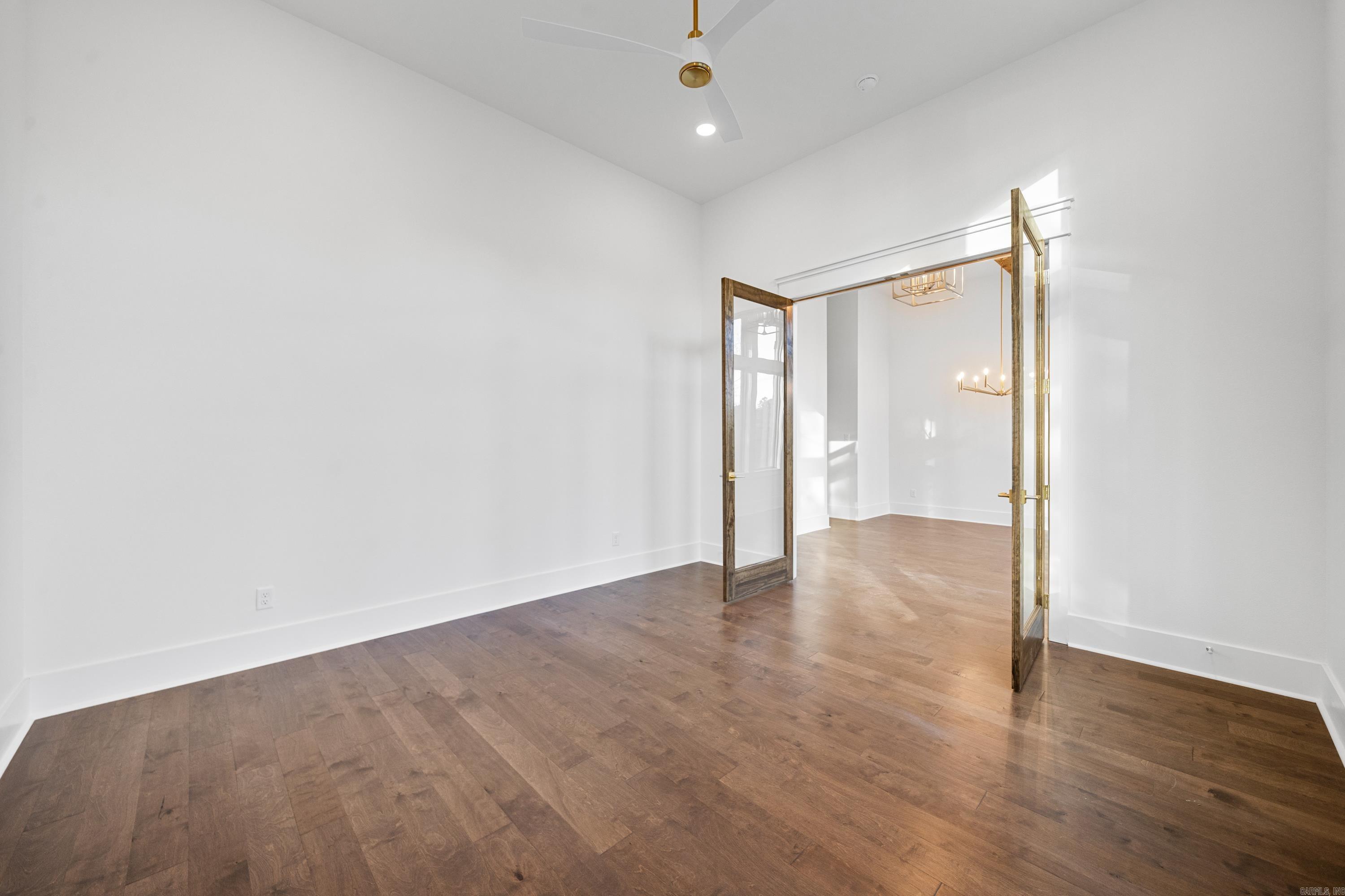 185 Waterview