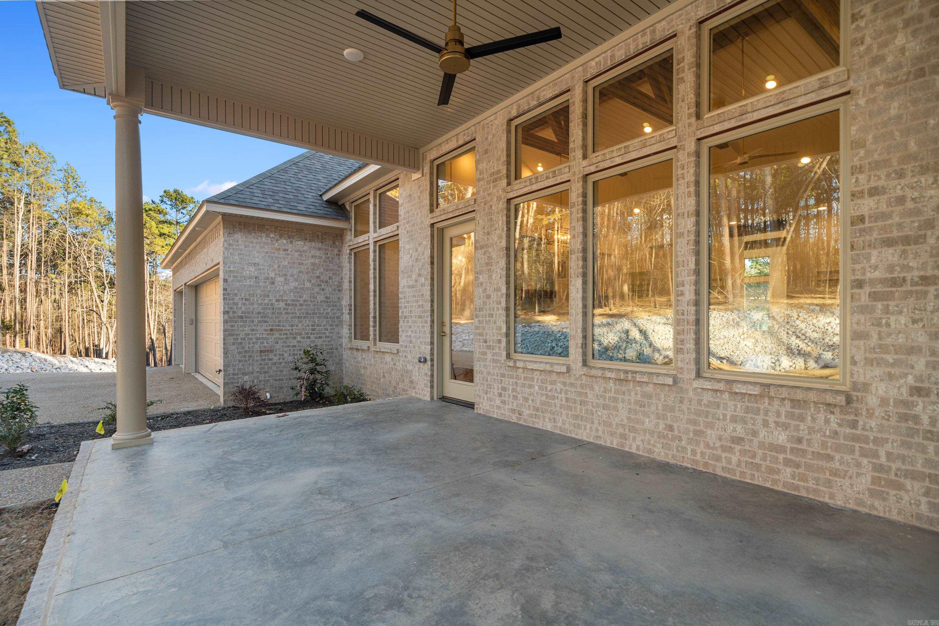 185 Waterview