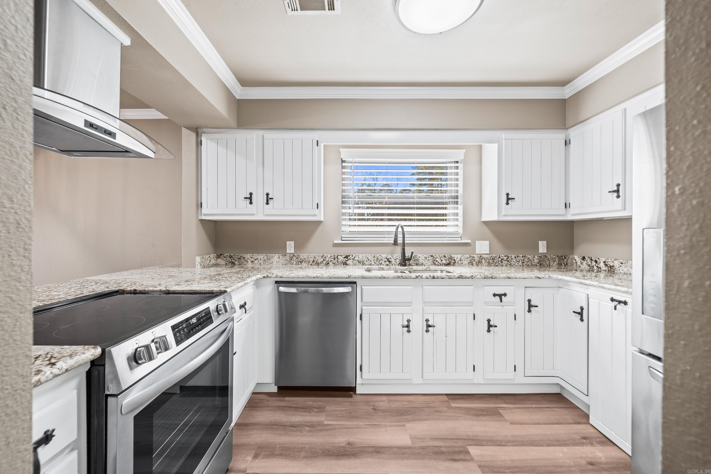 310 Kleinshore Unit: C-14