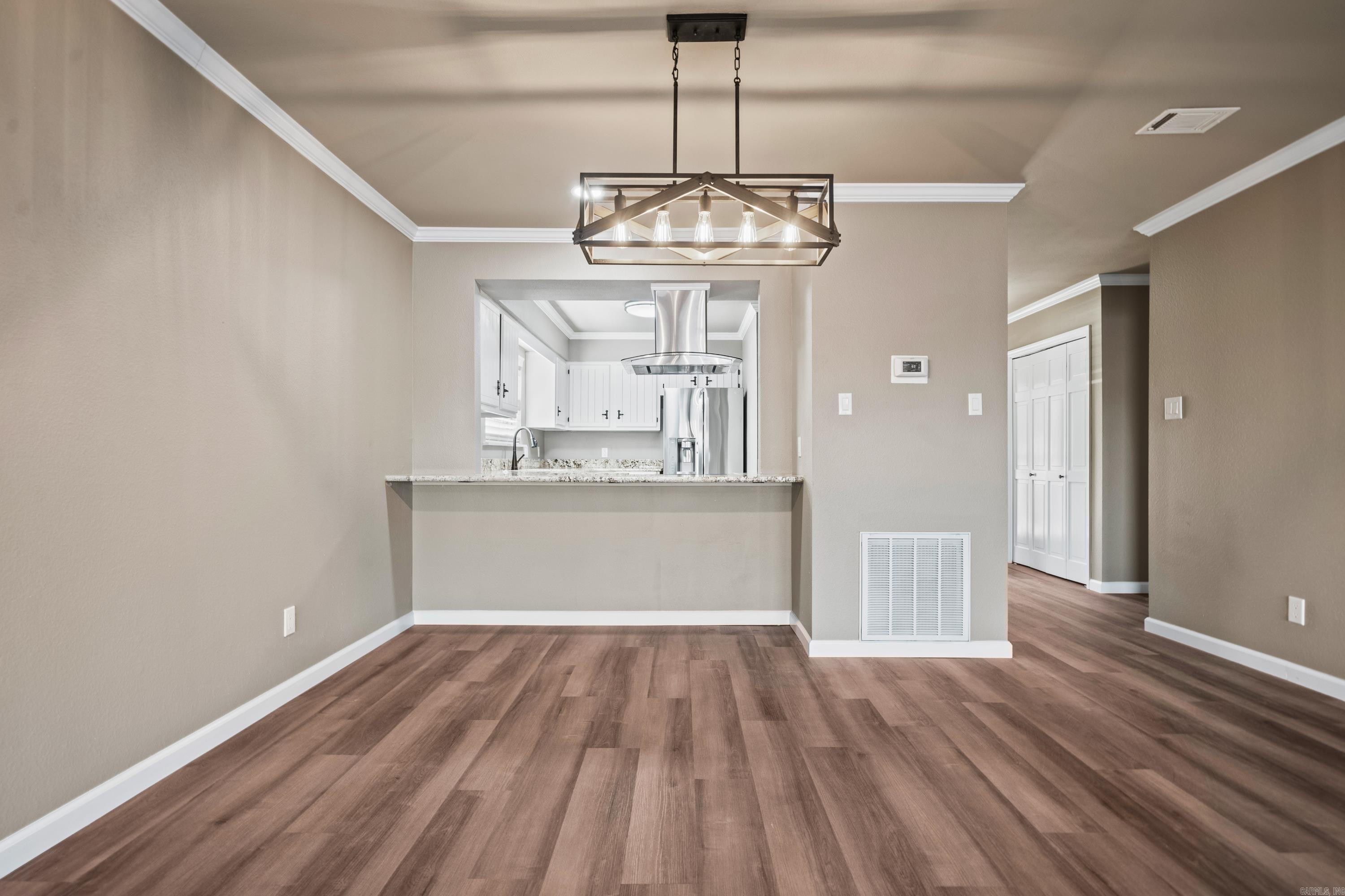 310 Kleinshore Unit: C-14