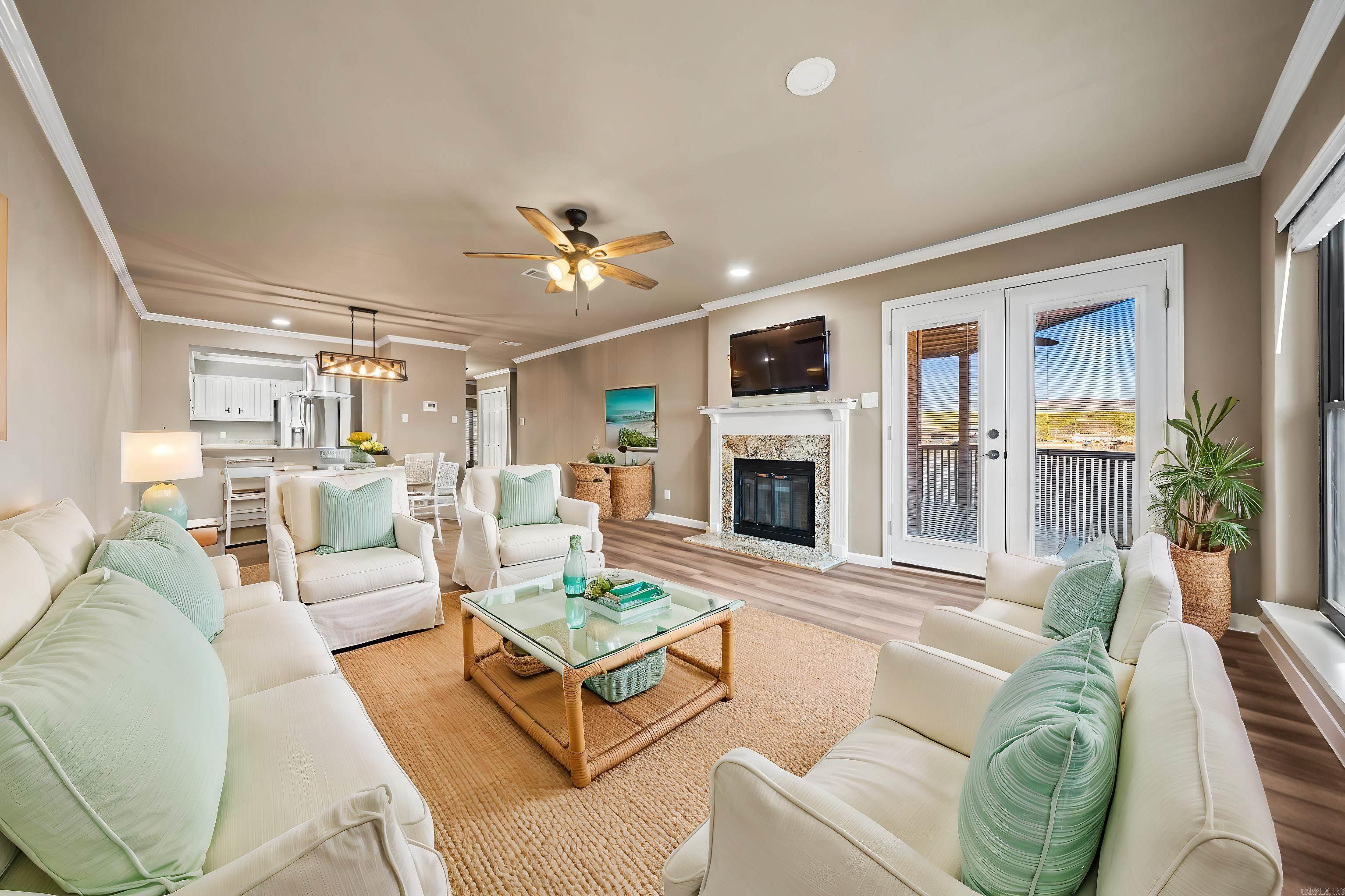 310 Kleinshore Unit: C-14