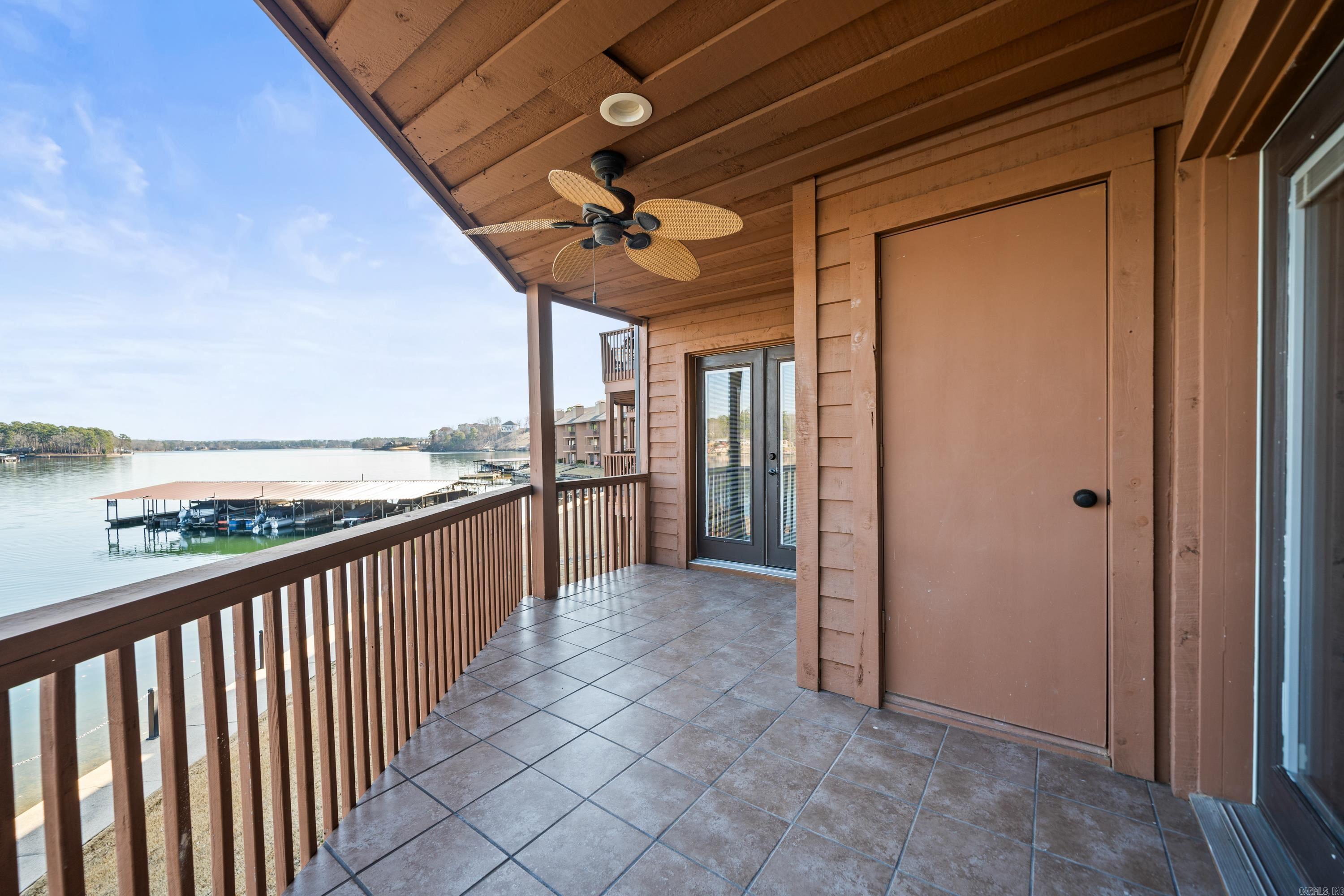 310 Kleinshore Unit: C-14