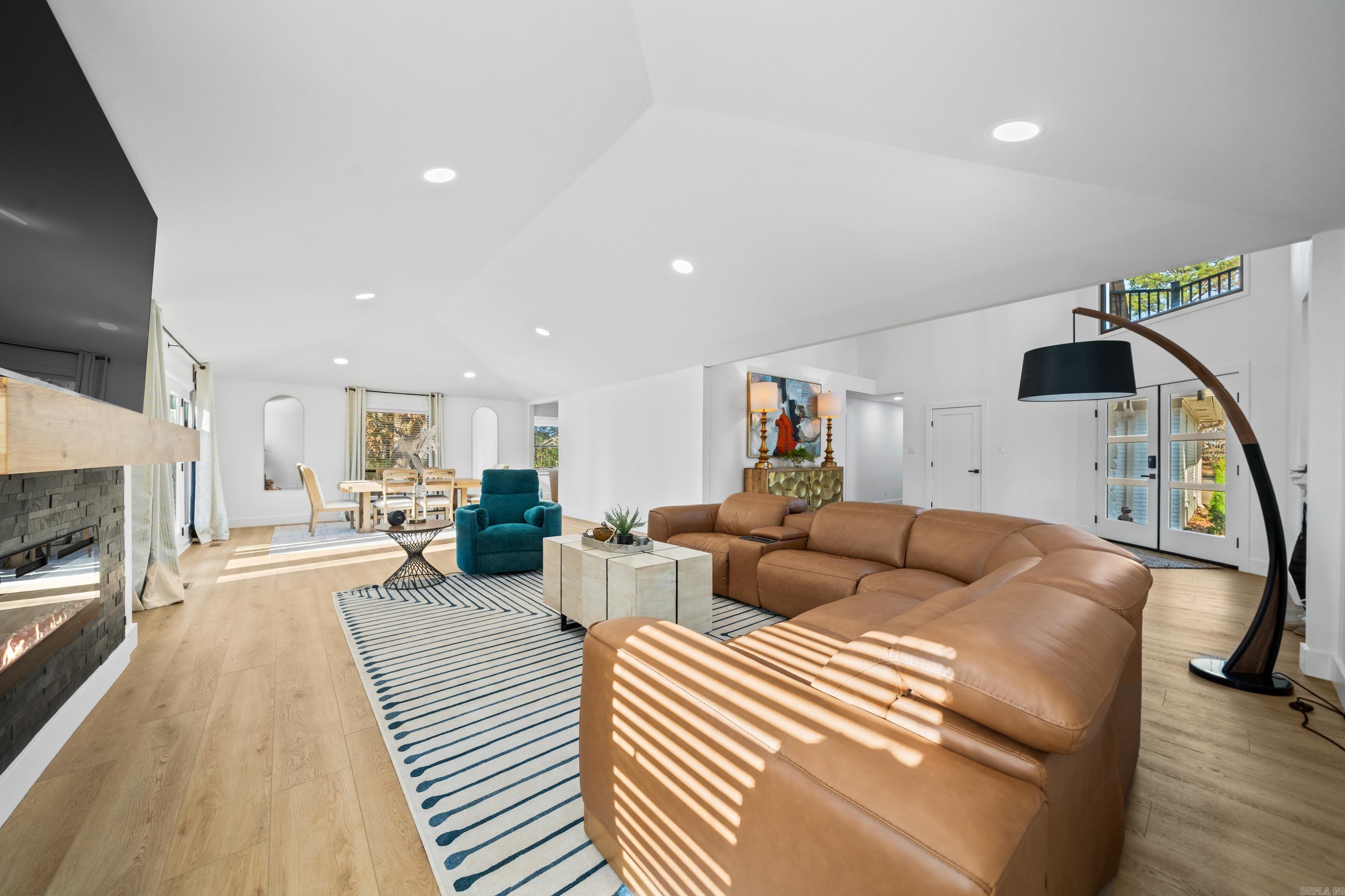115 Ard Point