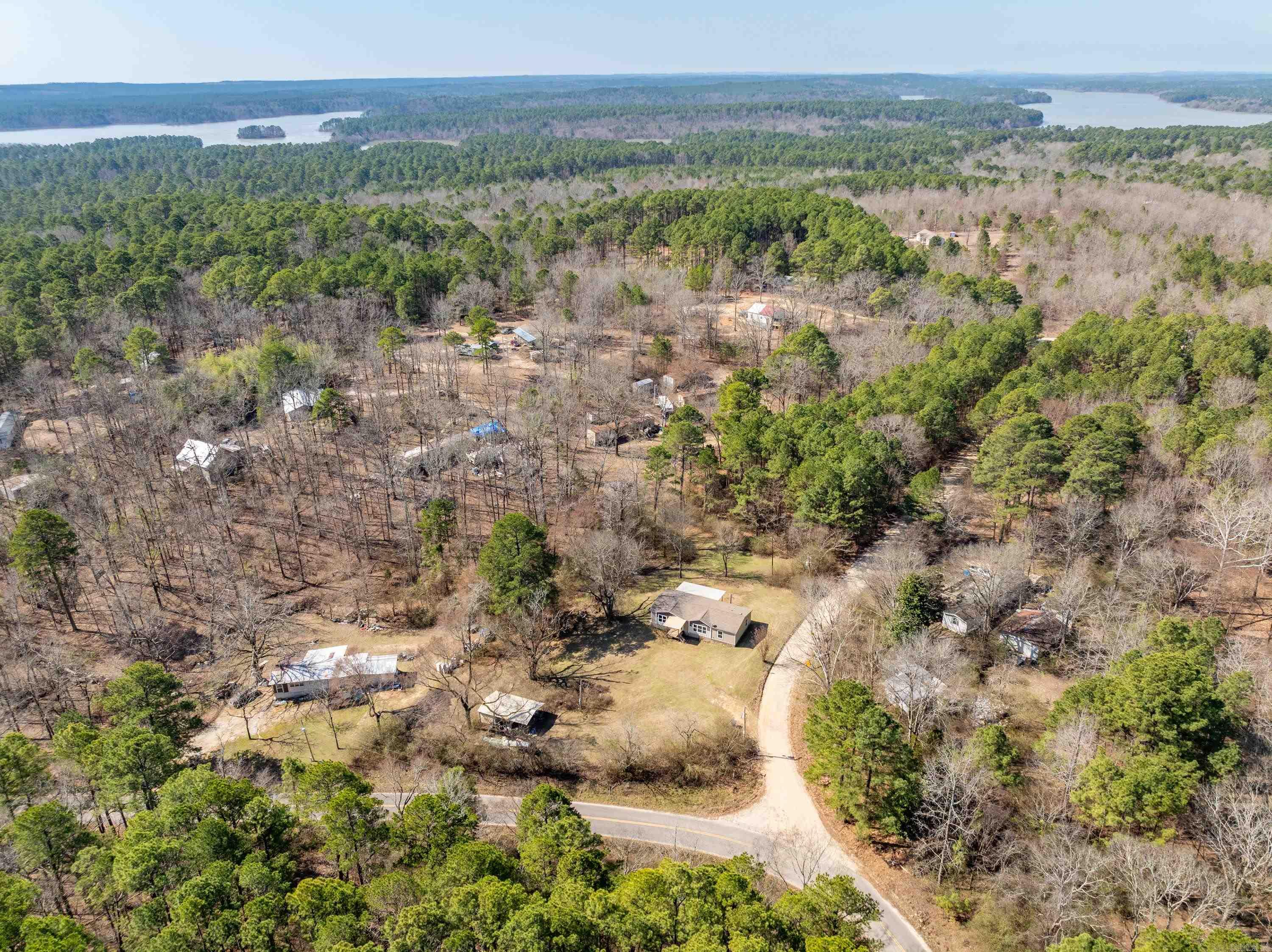 1002 Ozark Loop