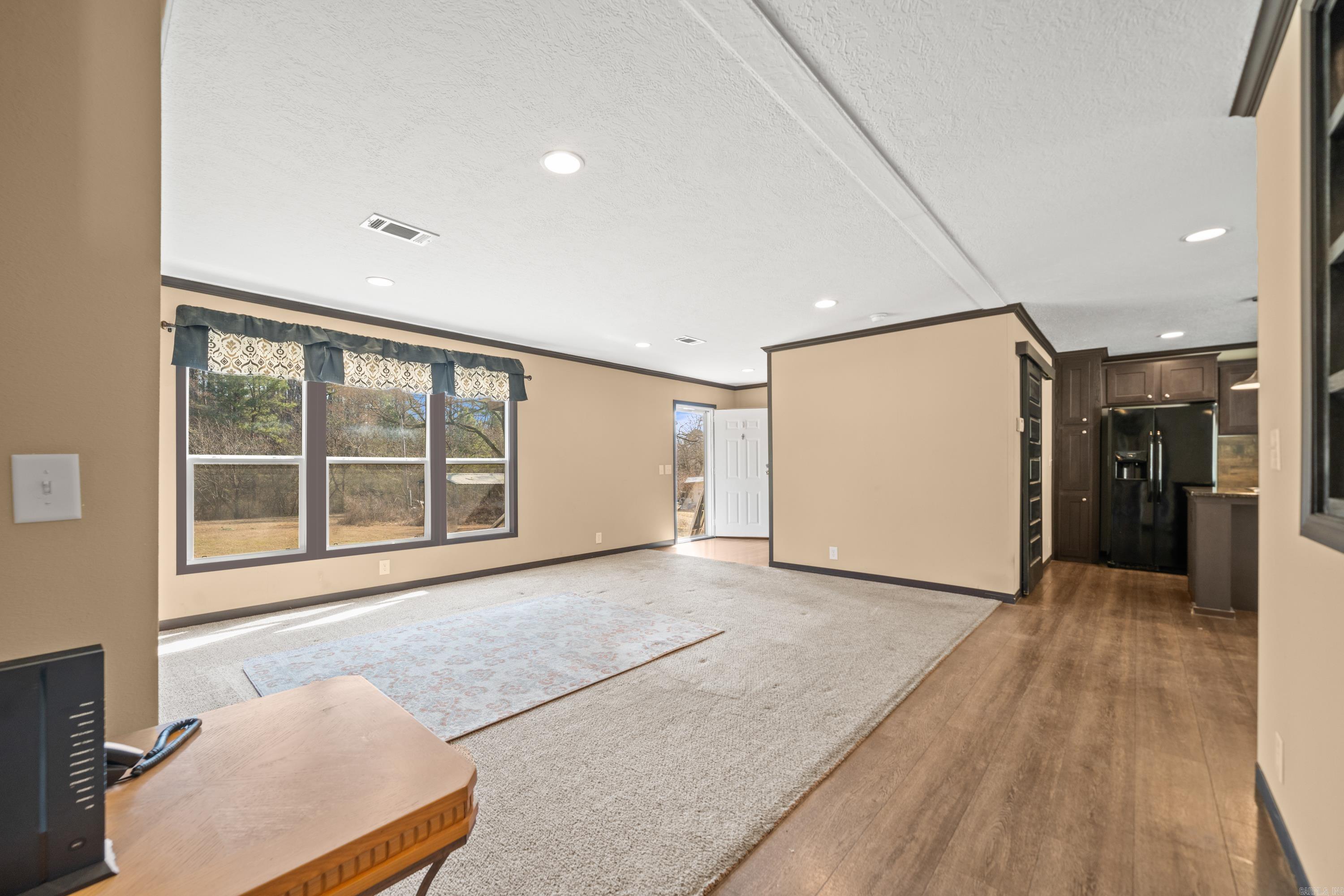 1002 Ozark Loop
