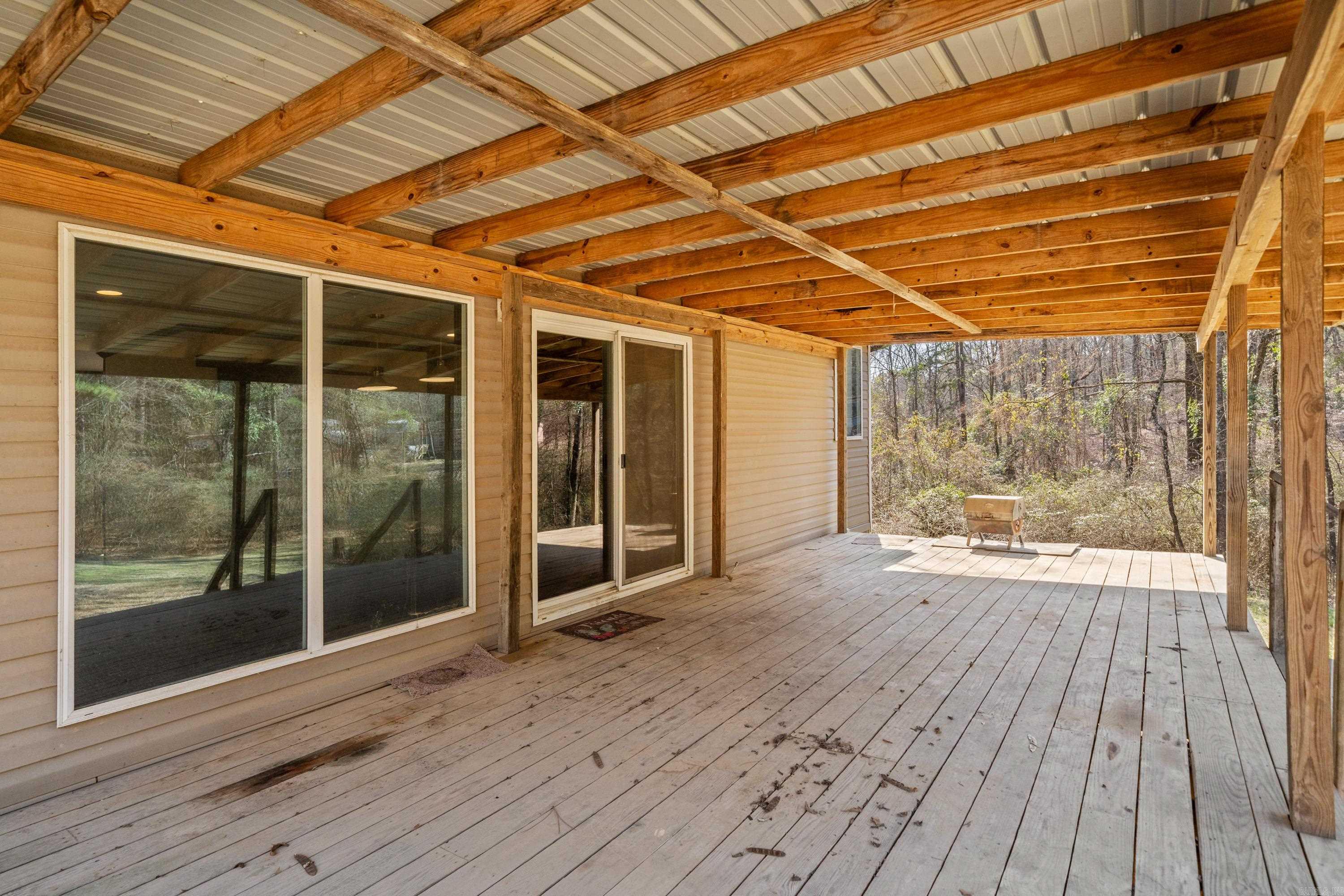1002 Ozark Loop
