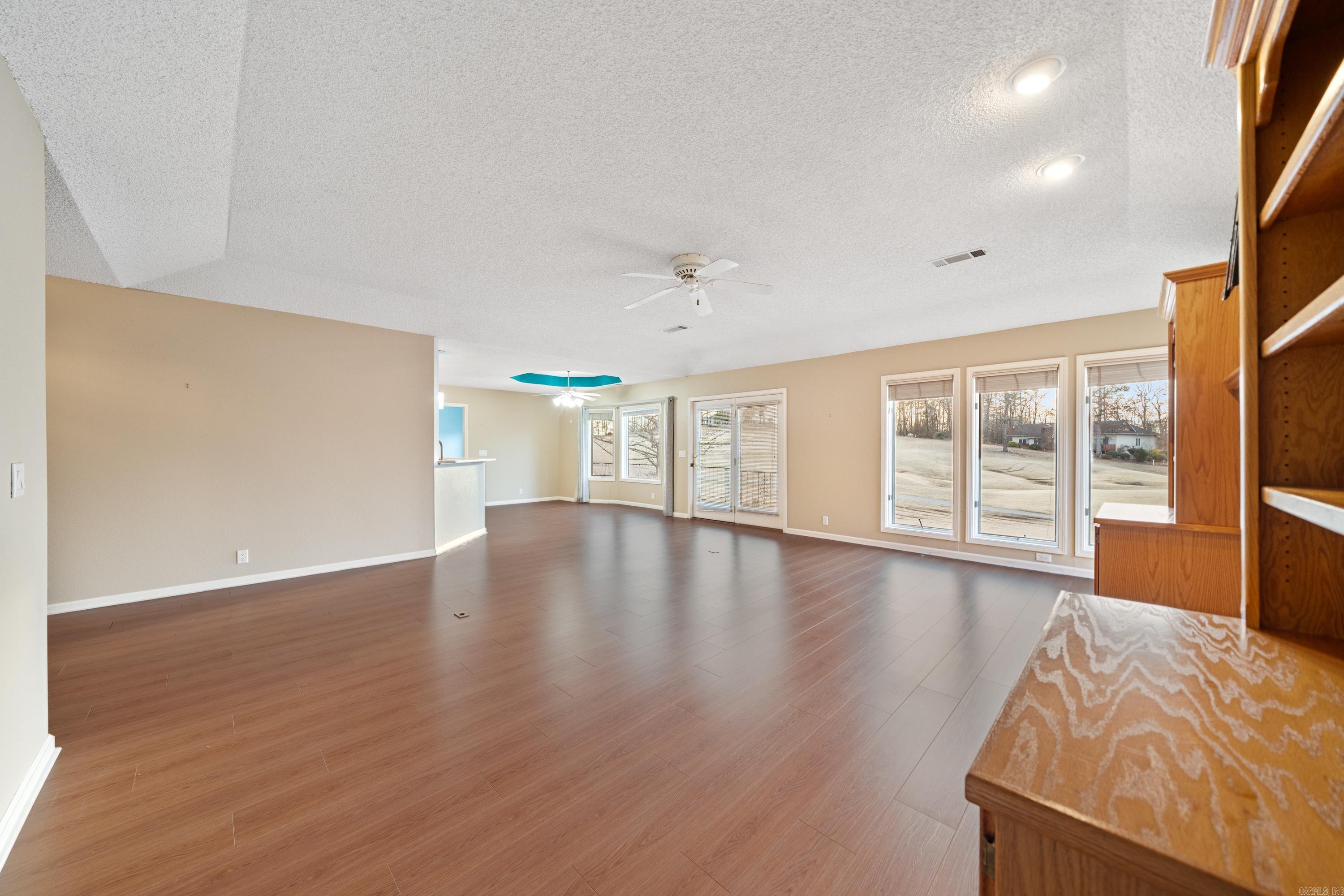 20 Magellan Drive