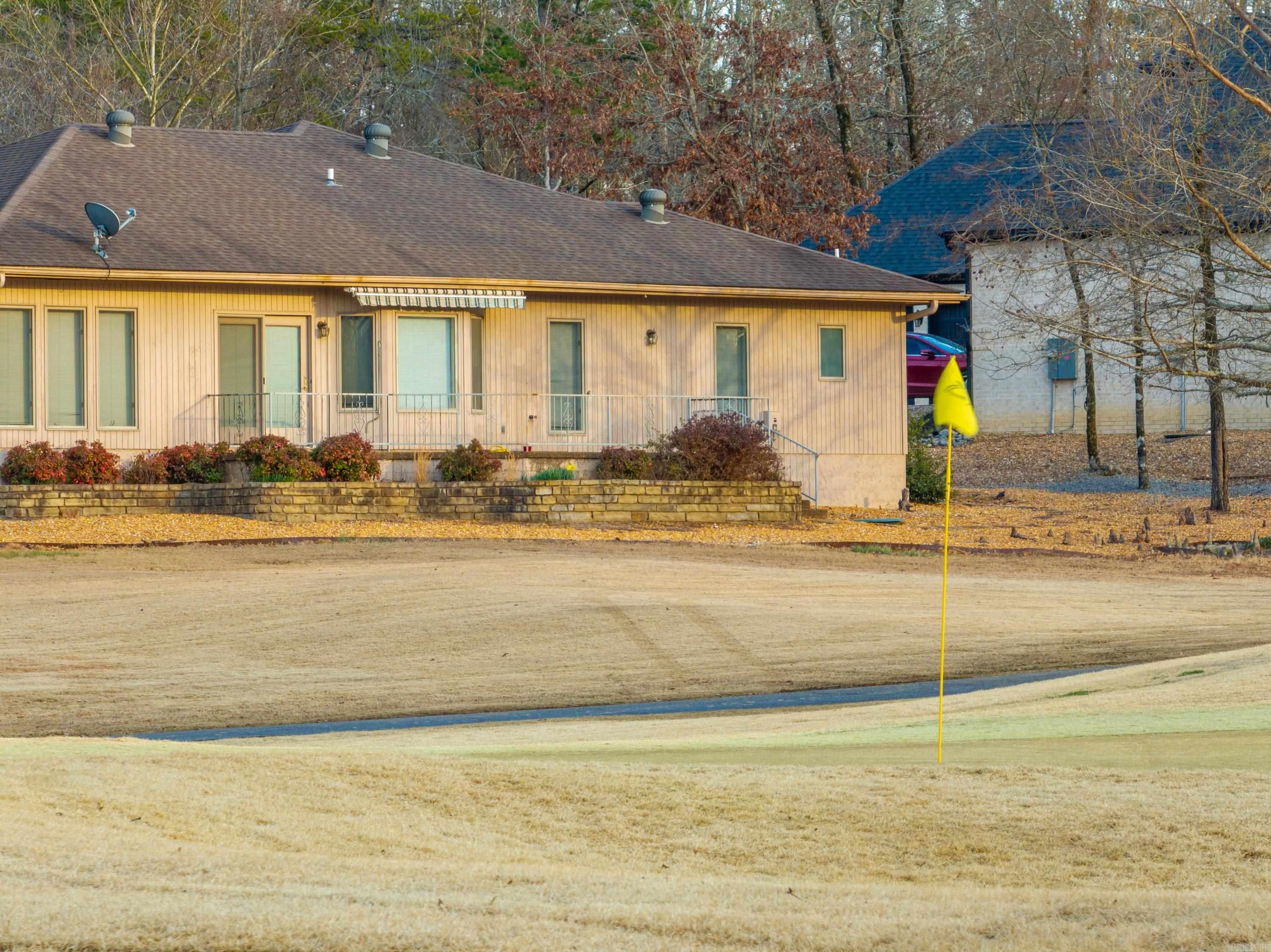 20 Magellan Drive