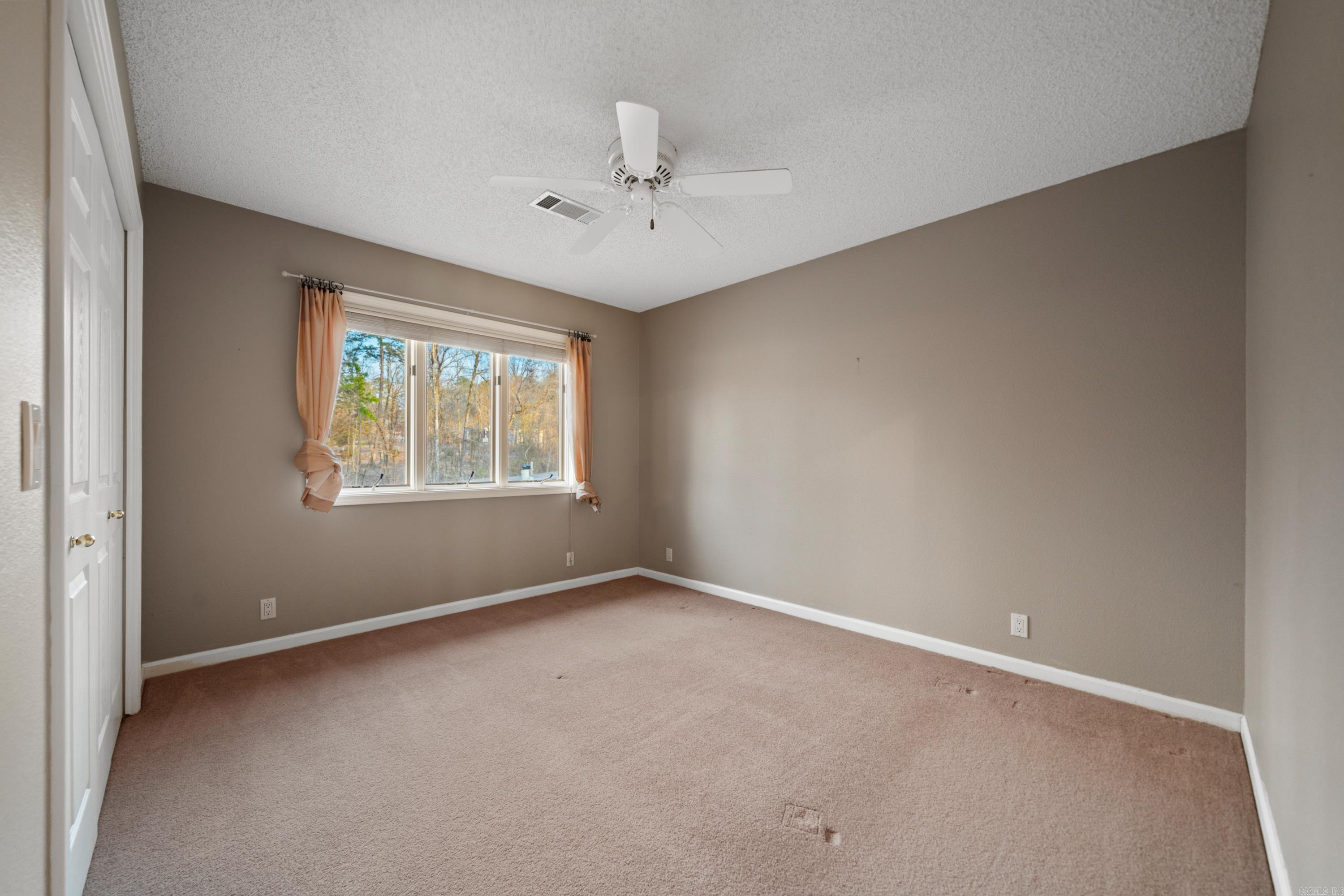 20 Magellan Drive