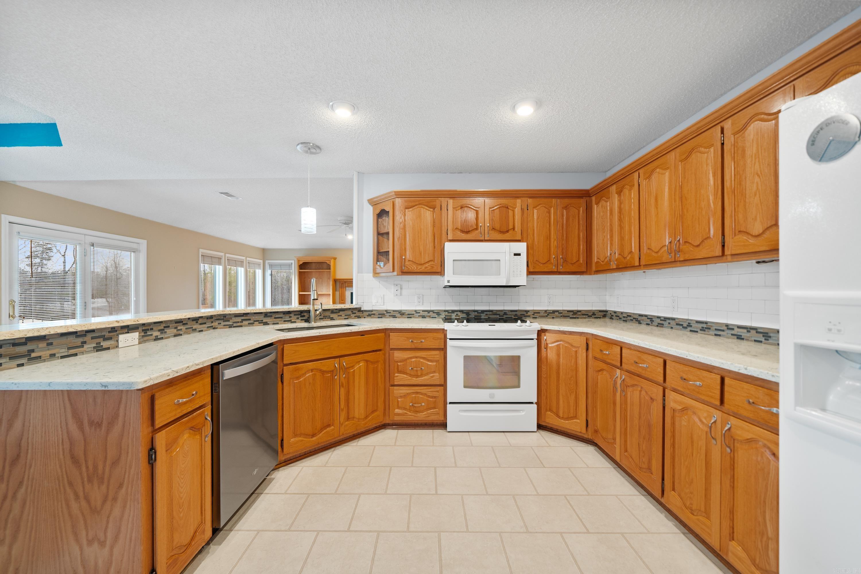 20 Magellan Drive