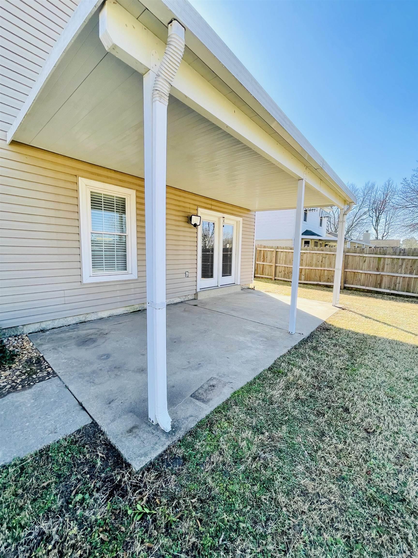 806 Greenvalley Drive