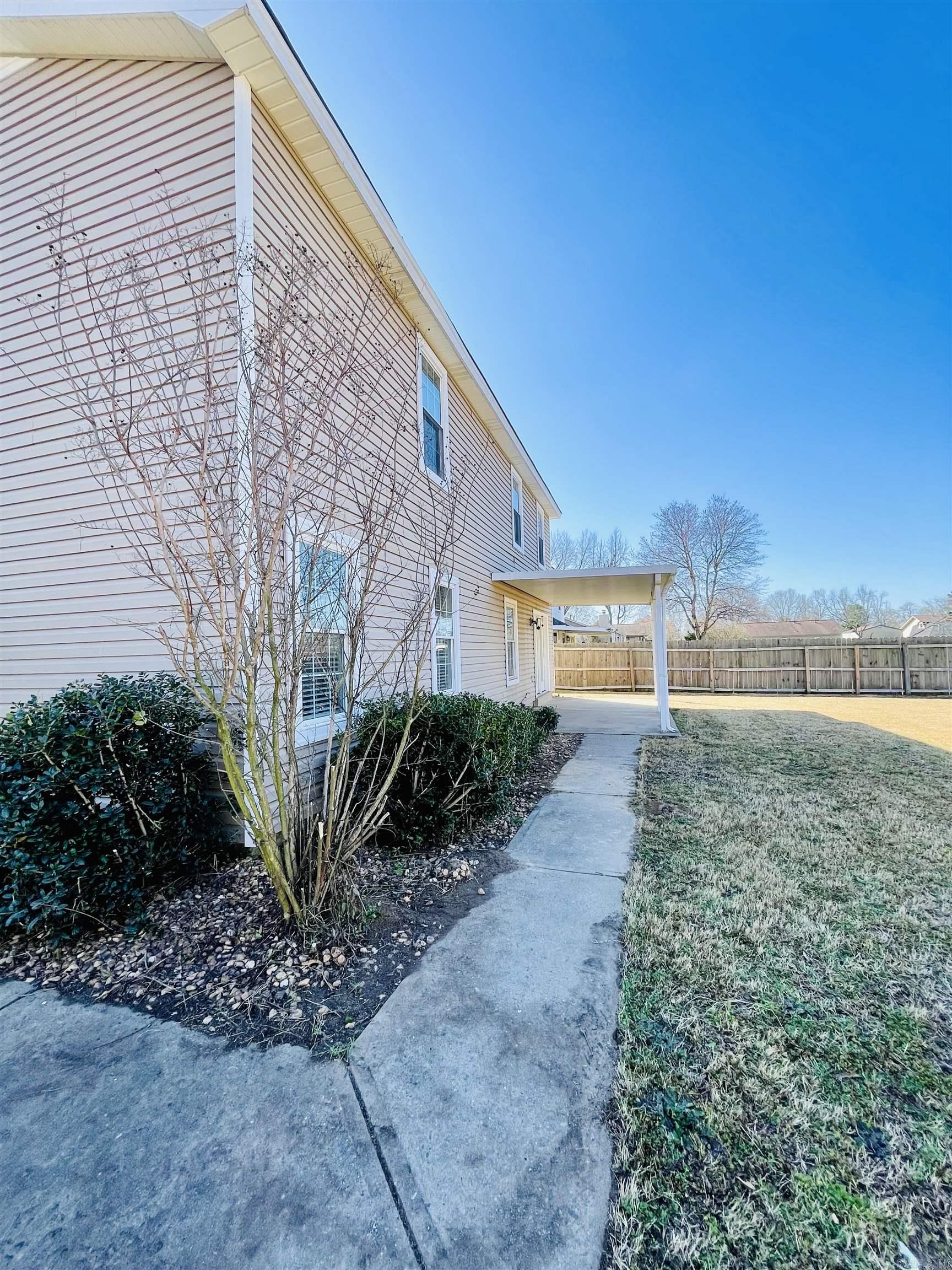 806 Greenvalley Drive