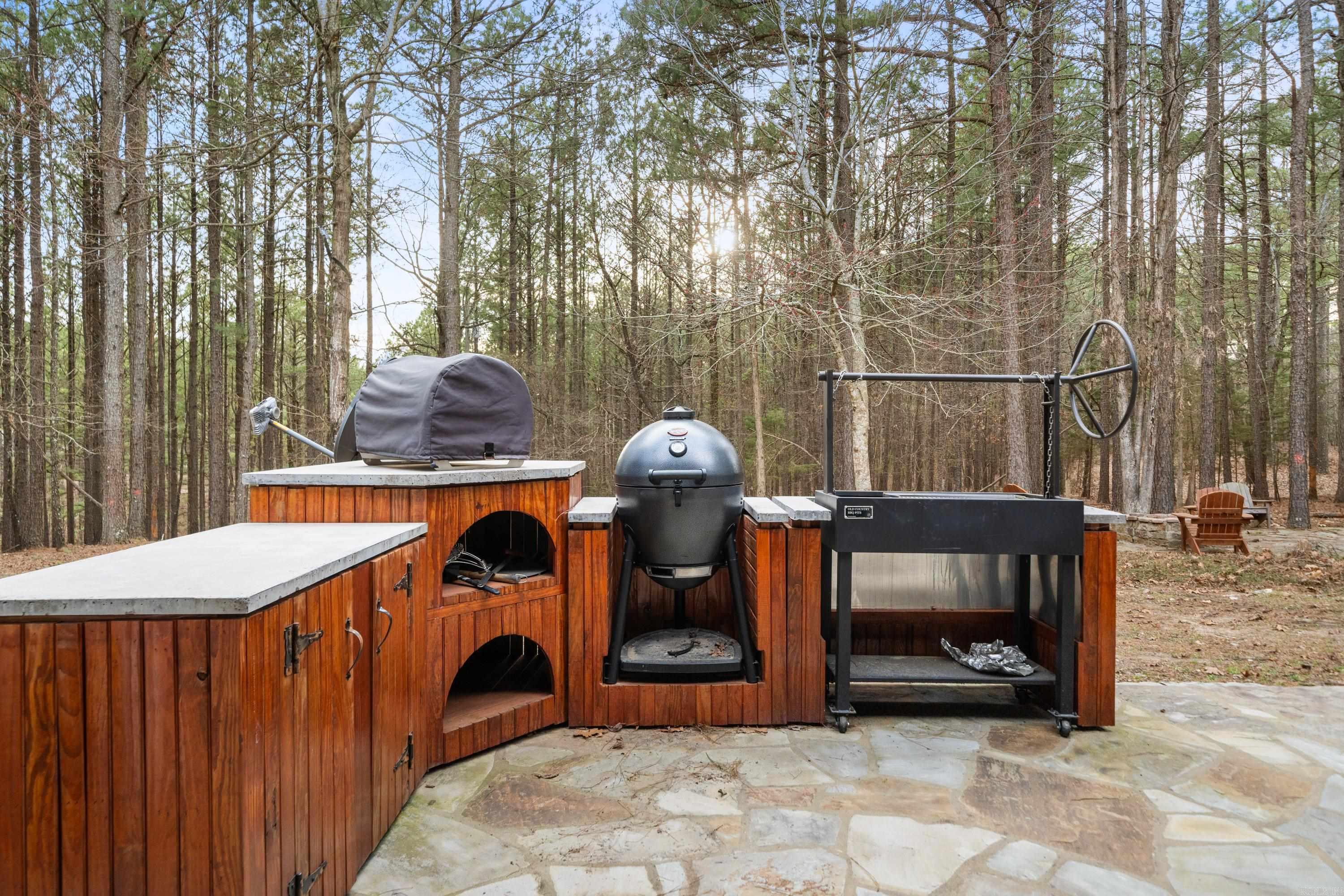 89 Woodland Springs Drive