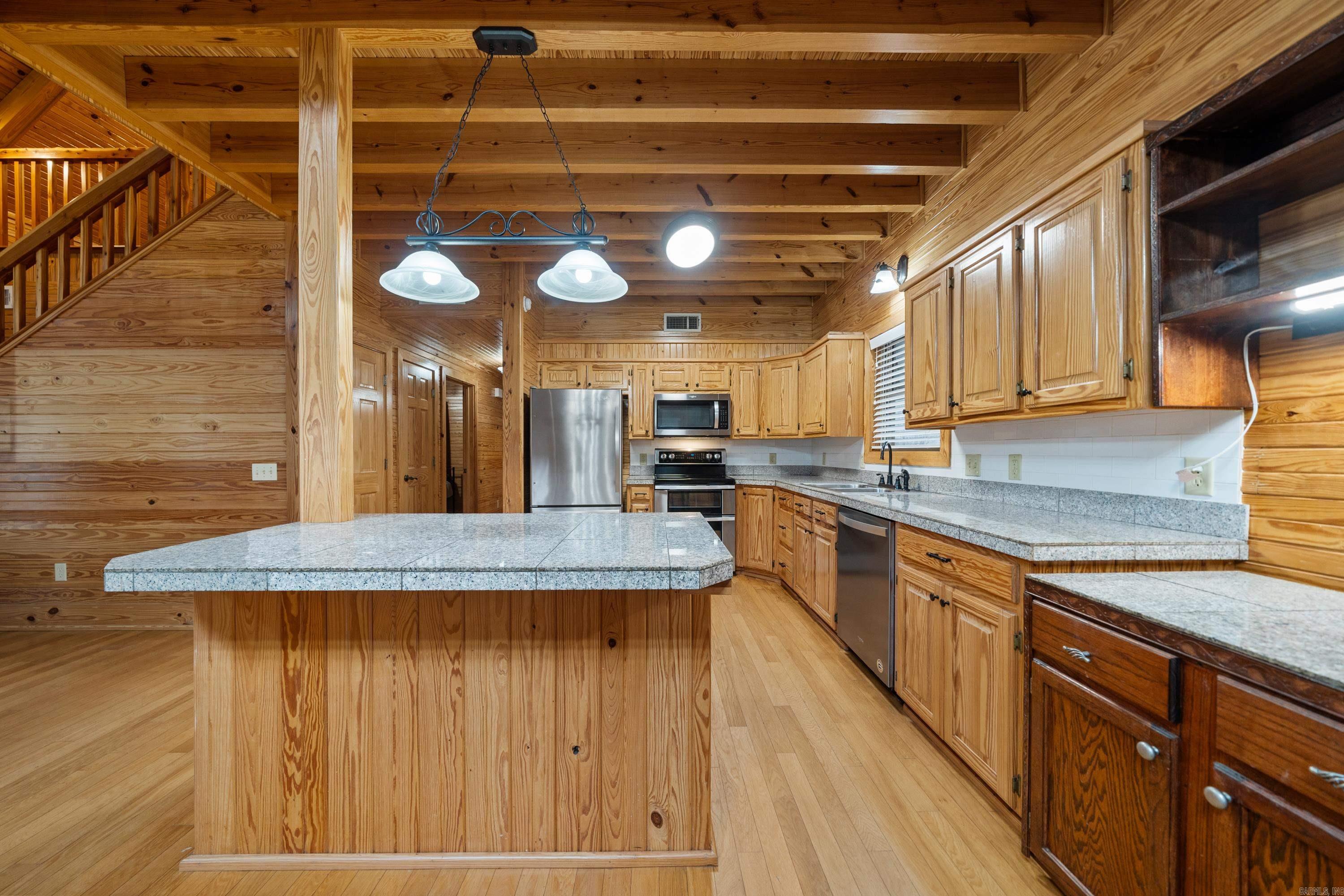 89 Woodland Springs Drive