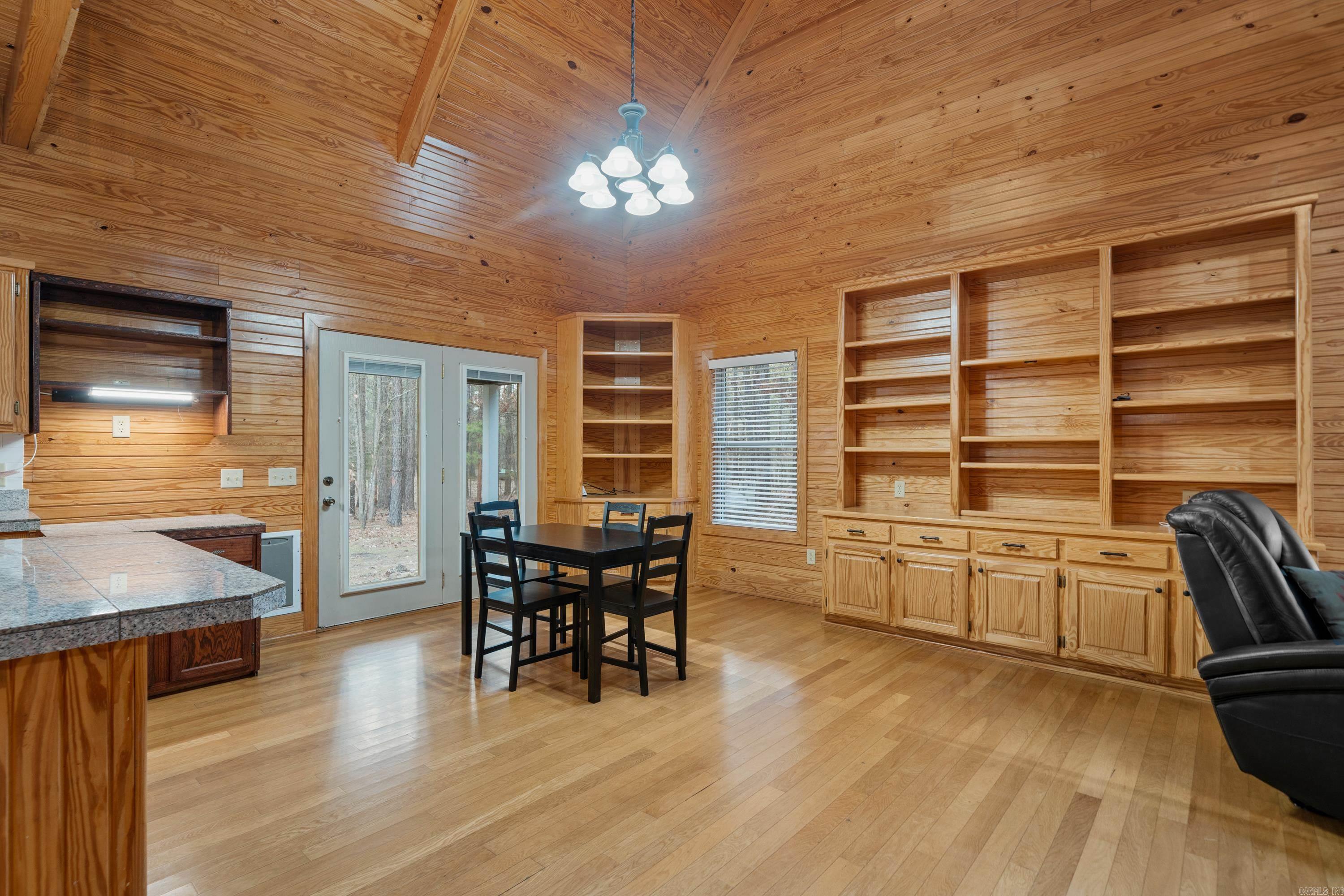 89 Woodland Springs Drive