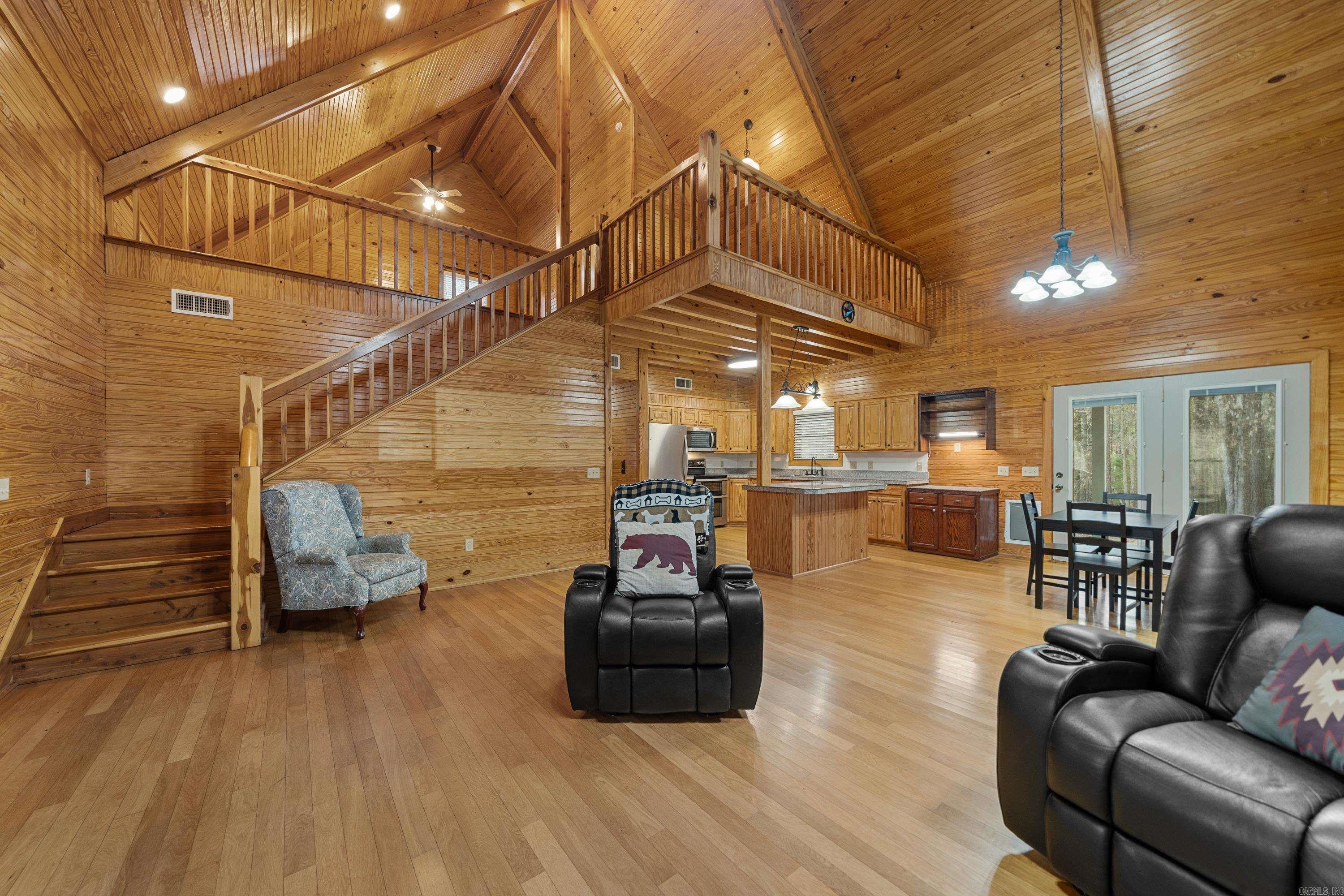 89 Woodland Springs Drive