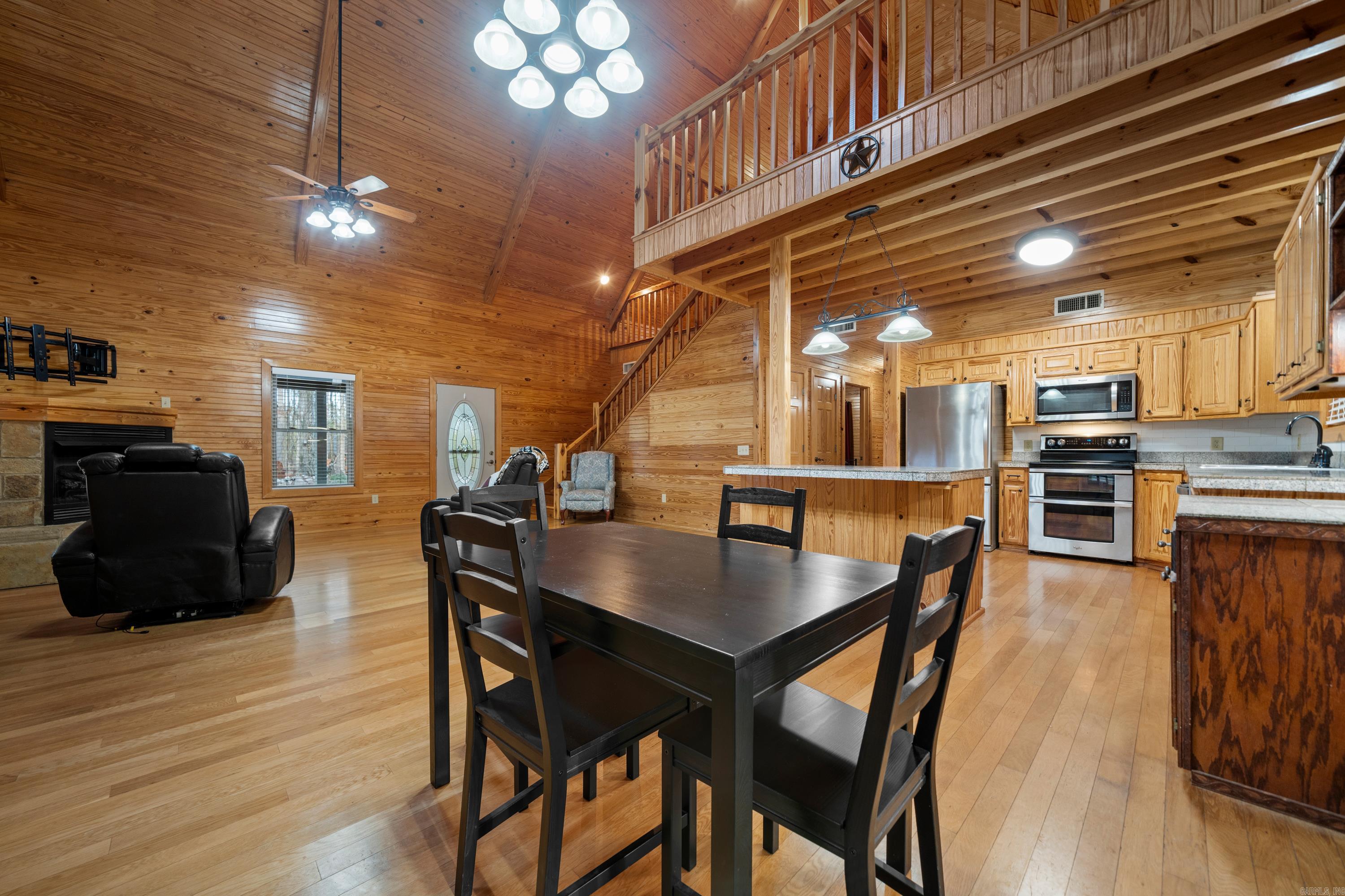 89 Woodland Springs Drive