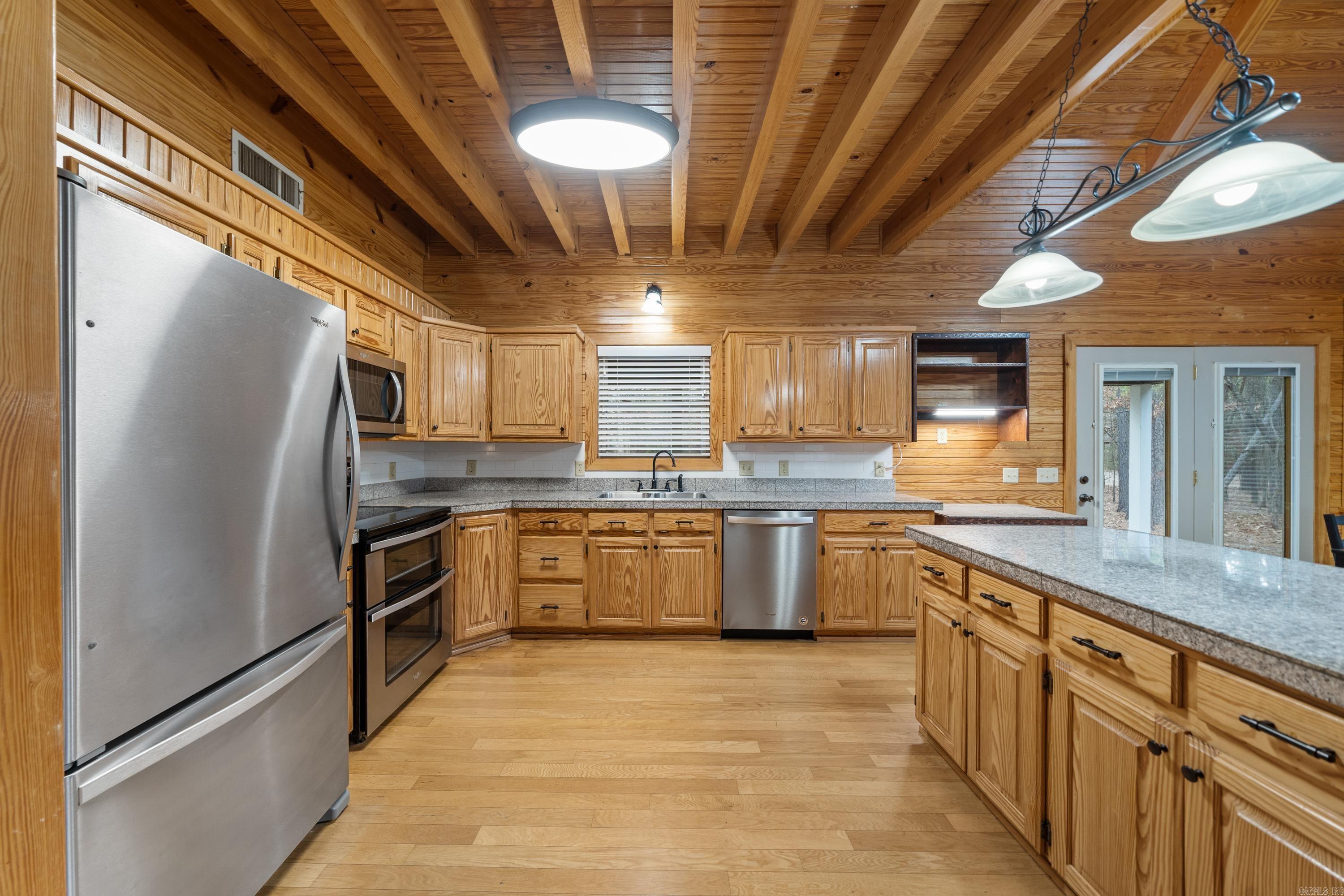 89 Woodland Springs Drive