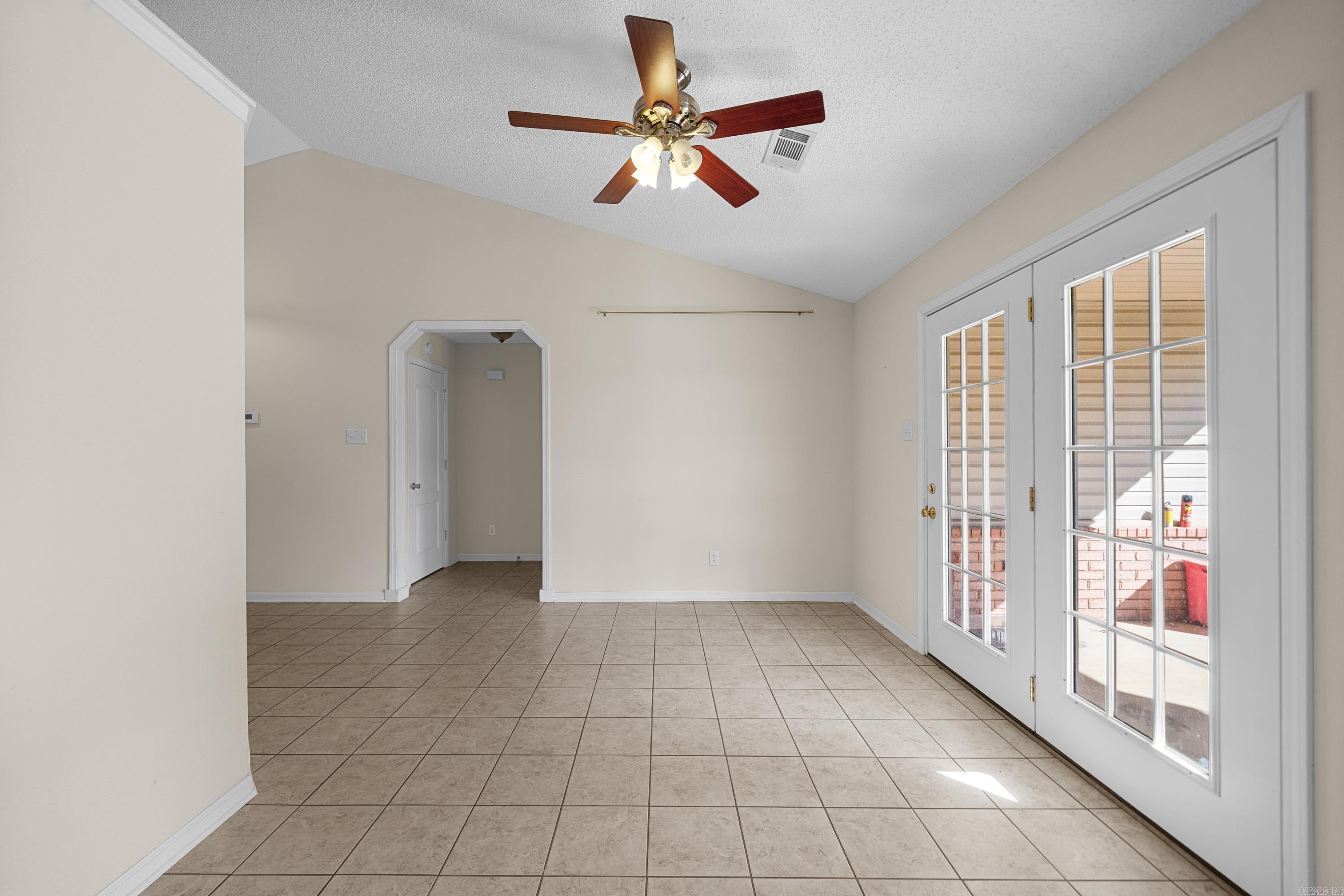 139 Deer View Circle