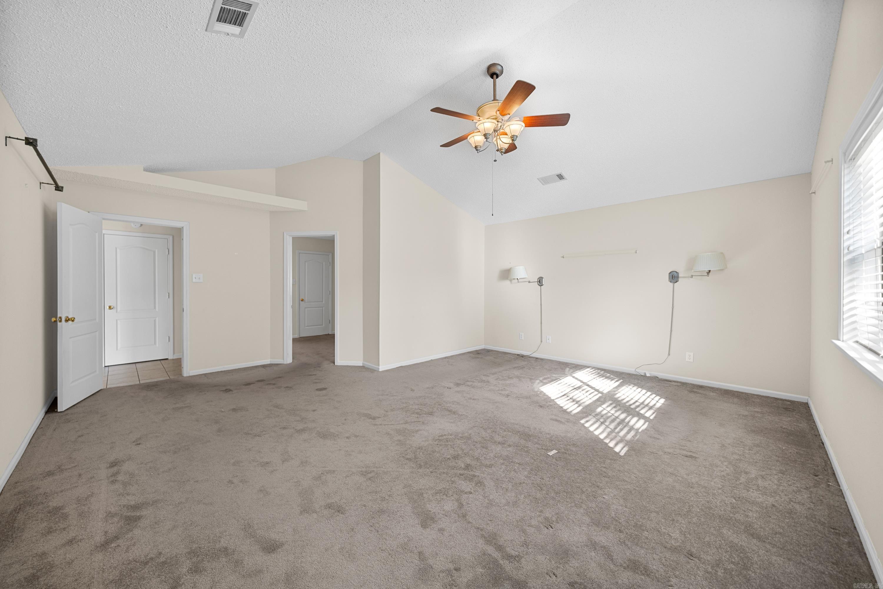 139 Deer View Circle