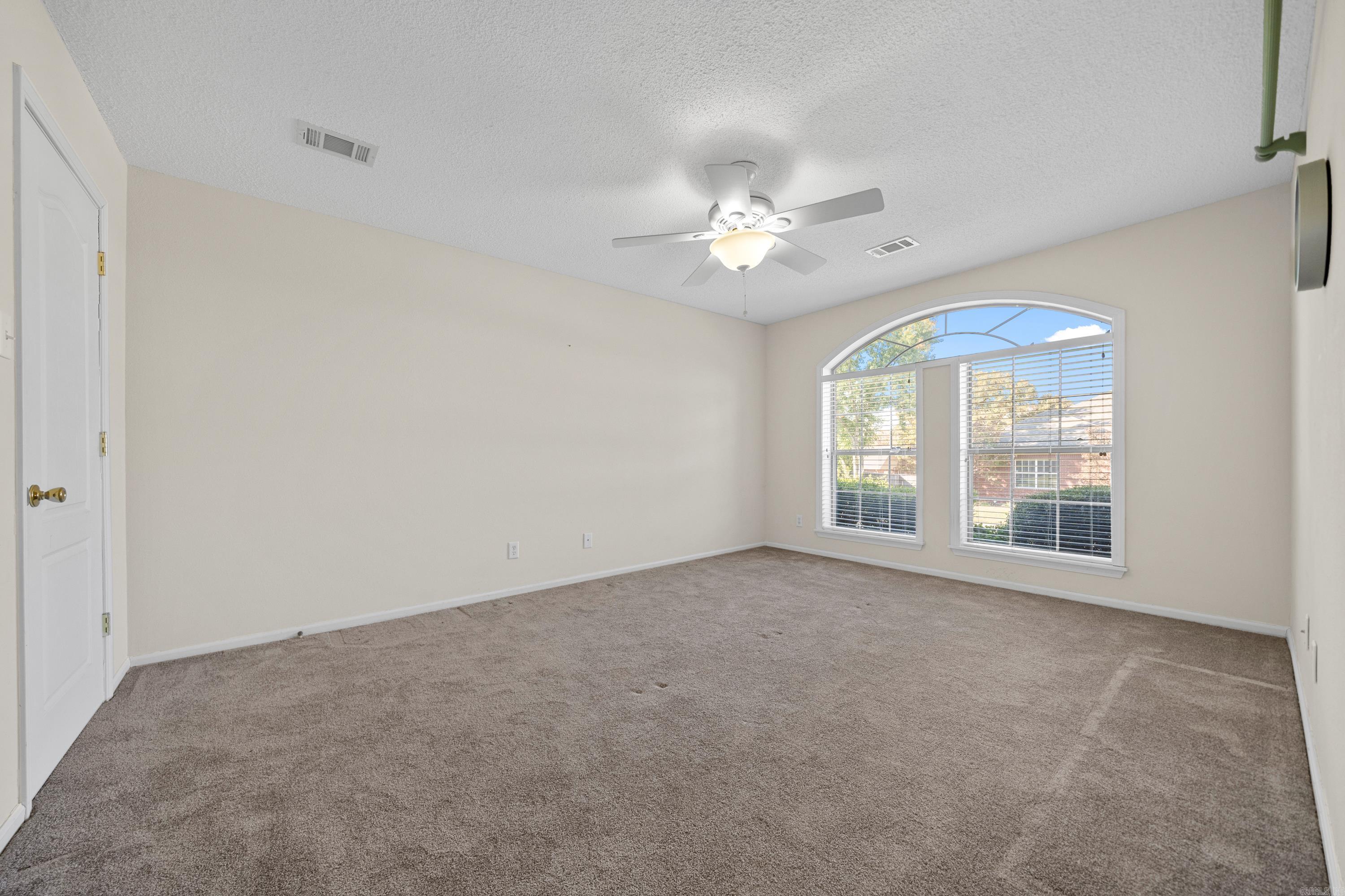 139 Deer View Circle