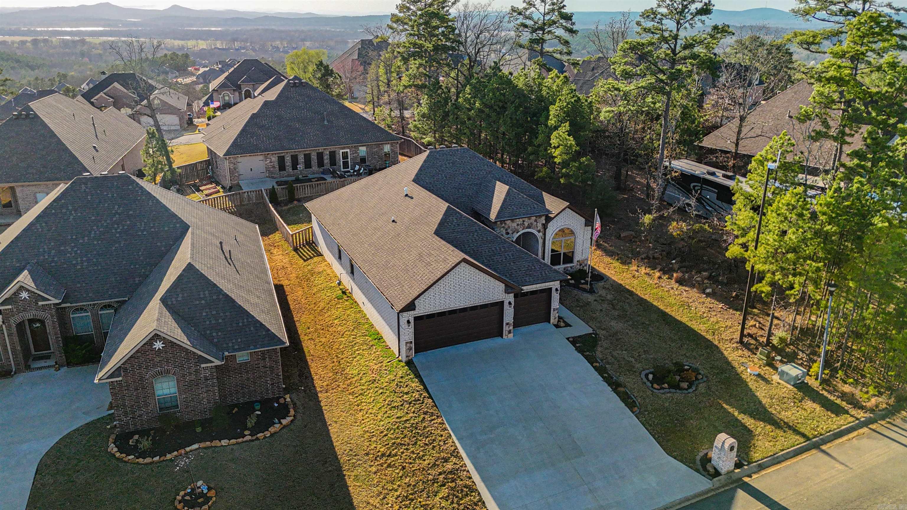 133 Majestic Circle