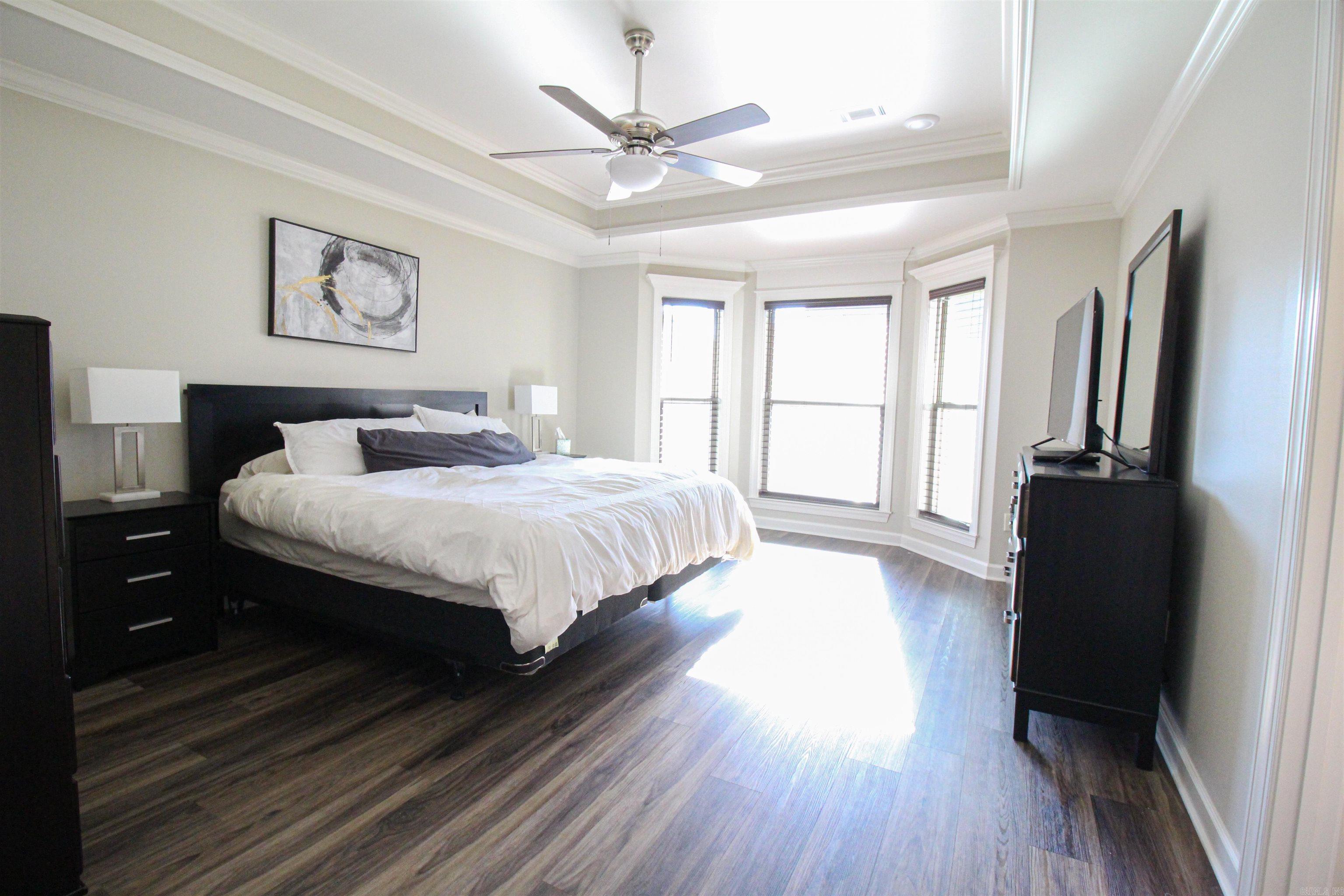 133 Majestic Circle