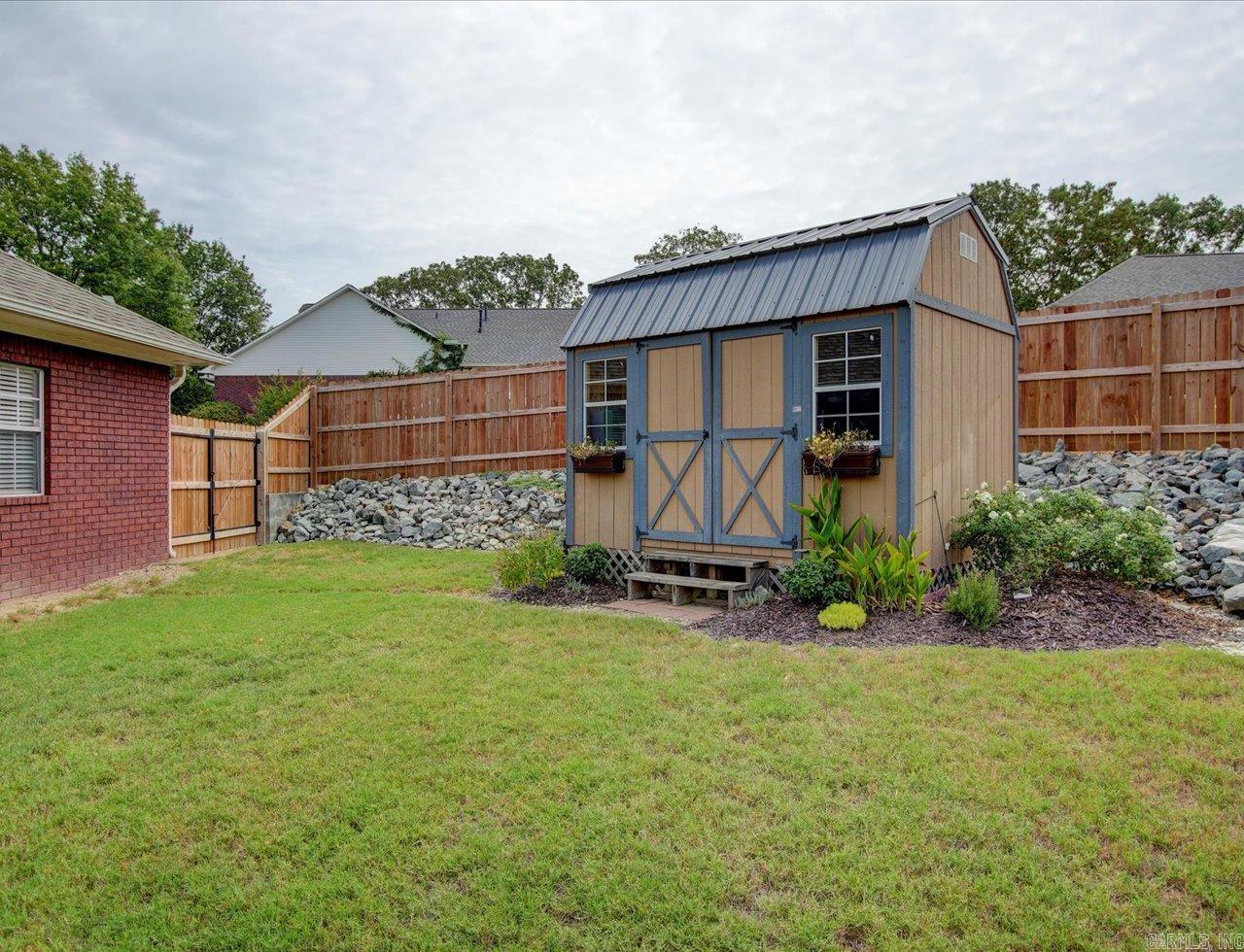 127 Deer View Circle
