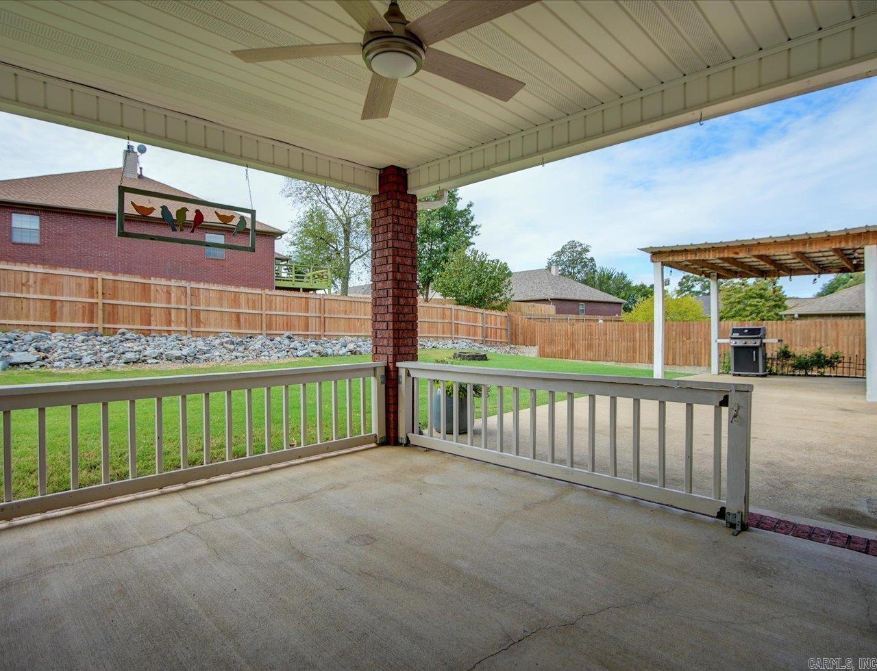 127 Deer View Circle