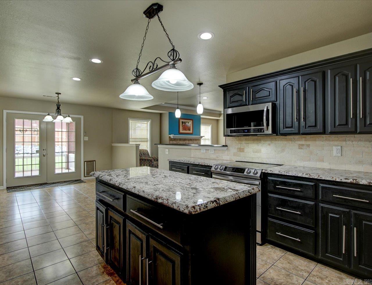 127 Deer View Circle