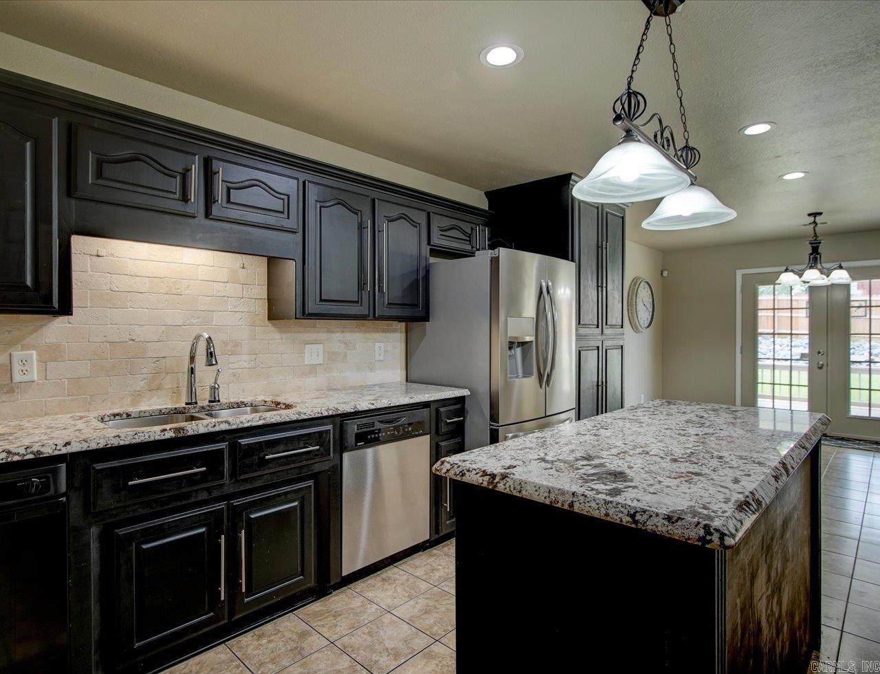 127 Deer View Circle