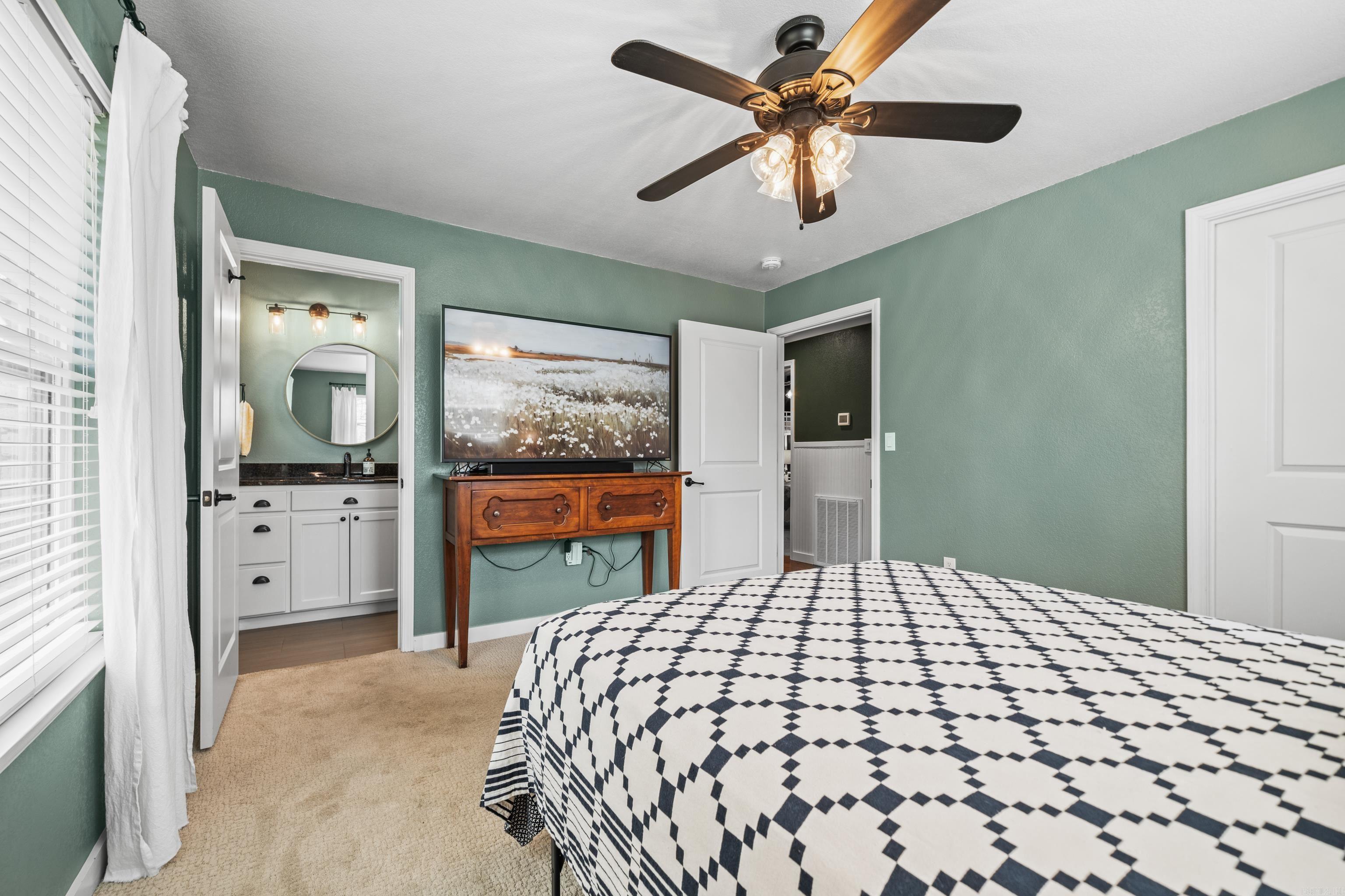 310 Rolling Acres