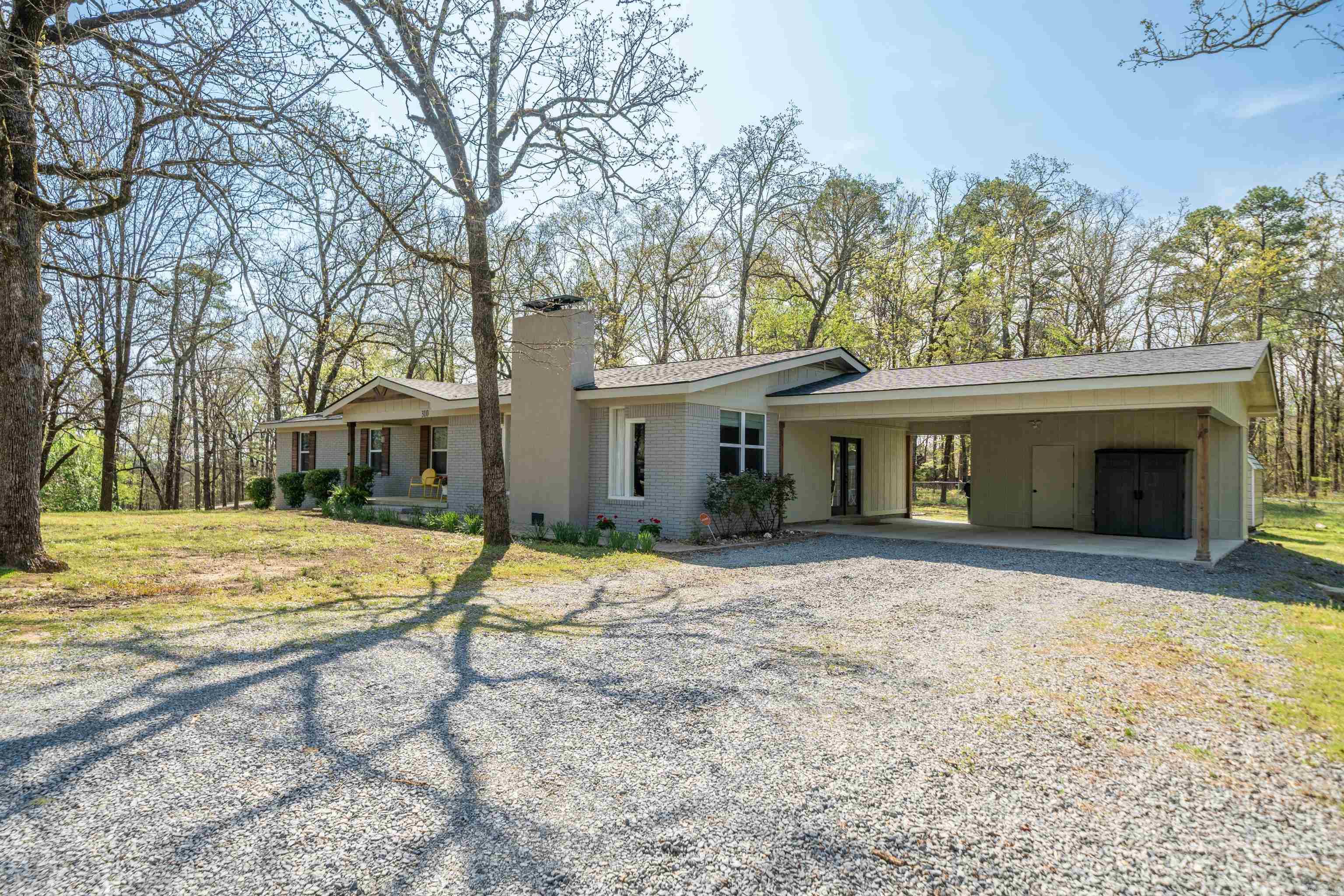310 Rolling Acres
