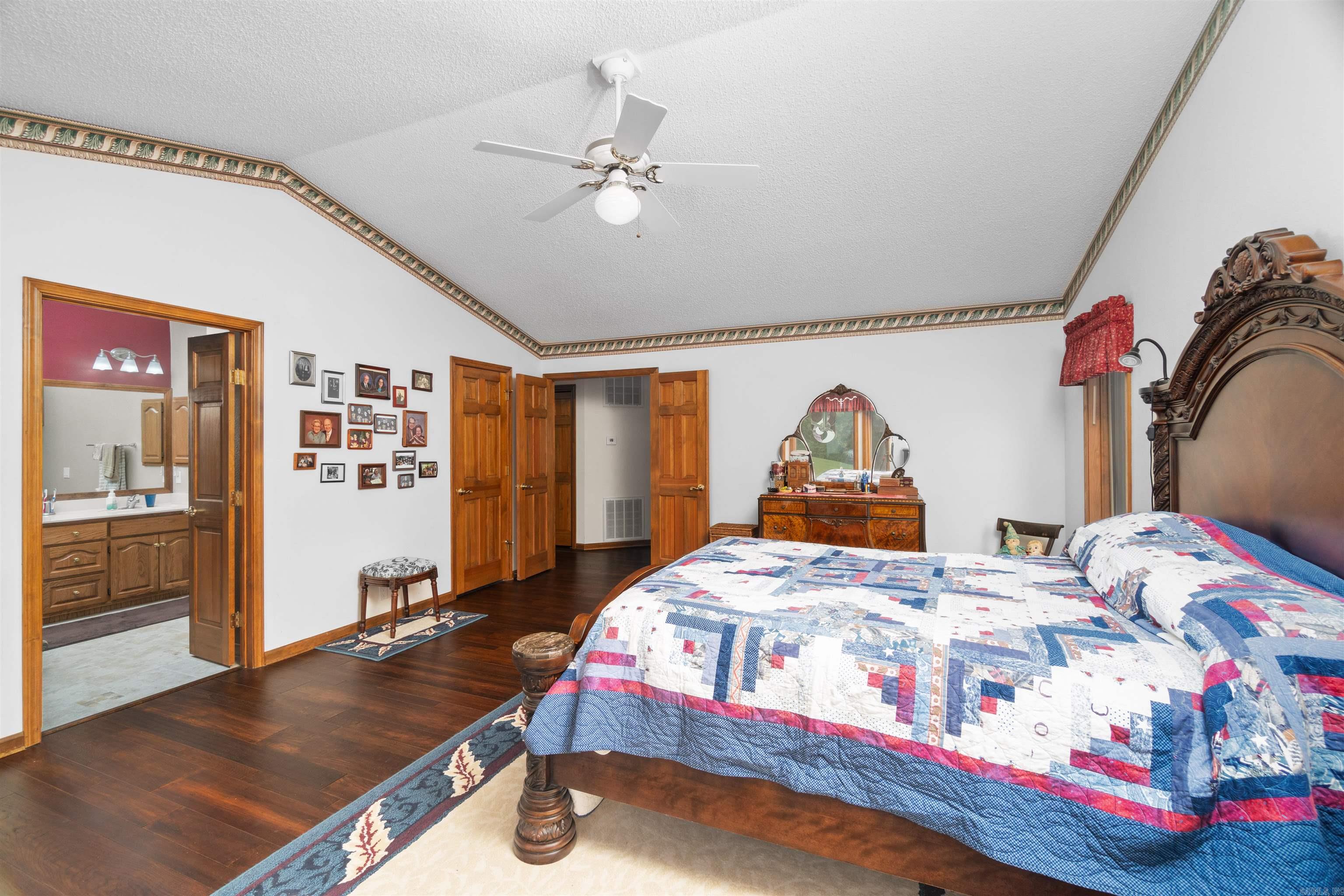 60 Ferdinand Way Way