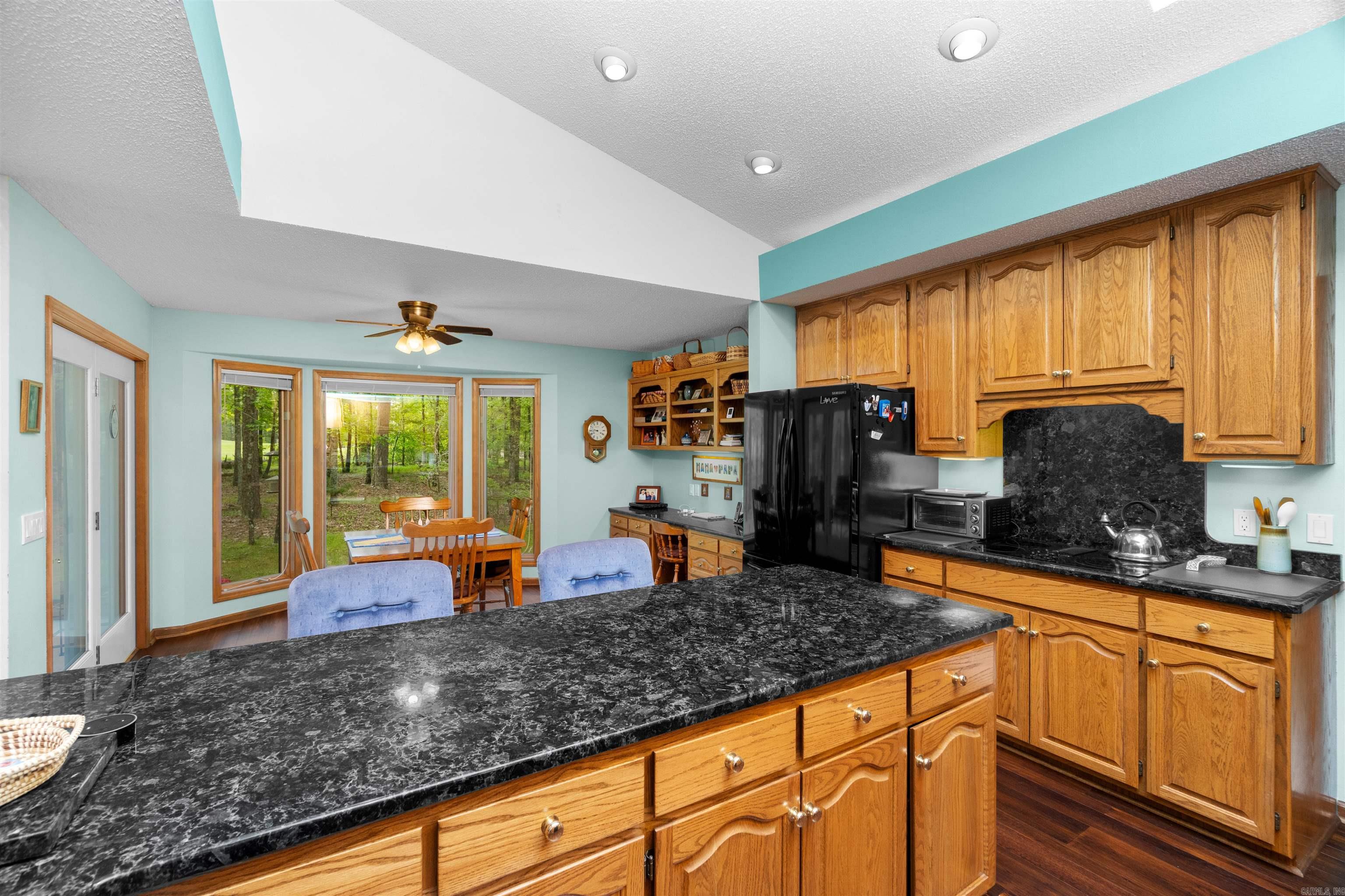 60 Ferdinand Way Way