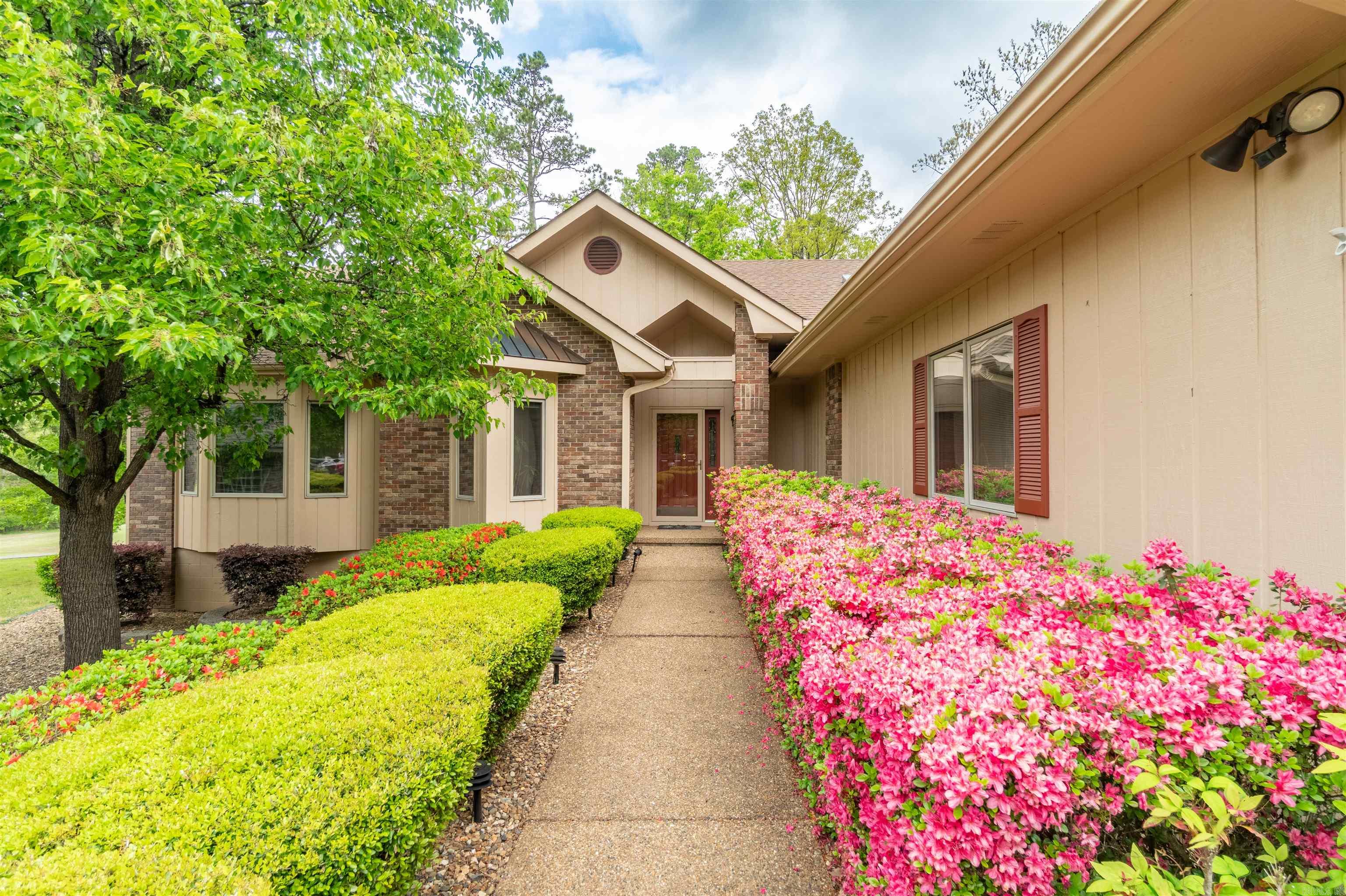 60 Ferdinand Way Way