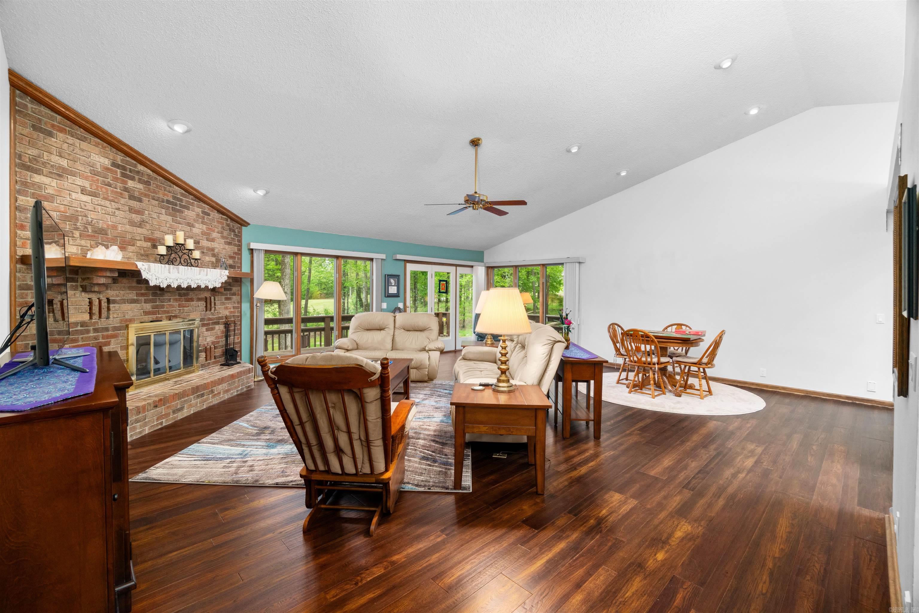 60 Ferdinand Way Way