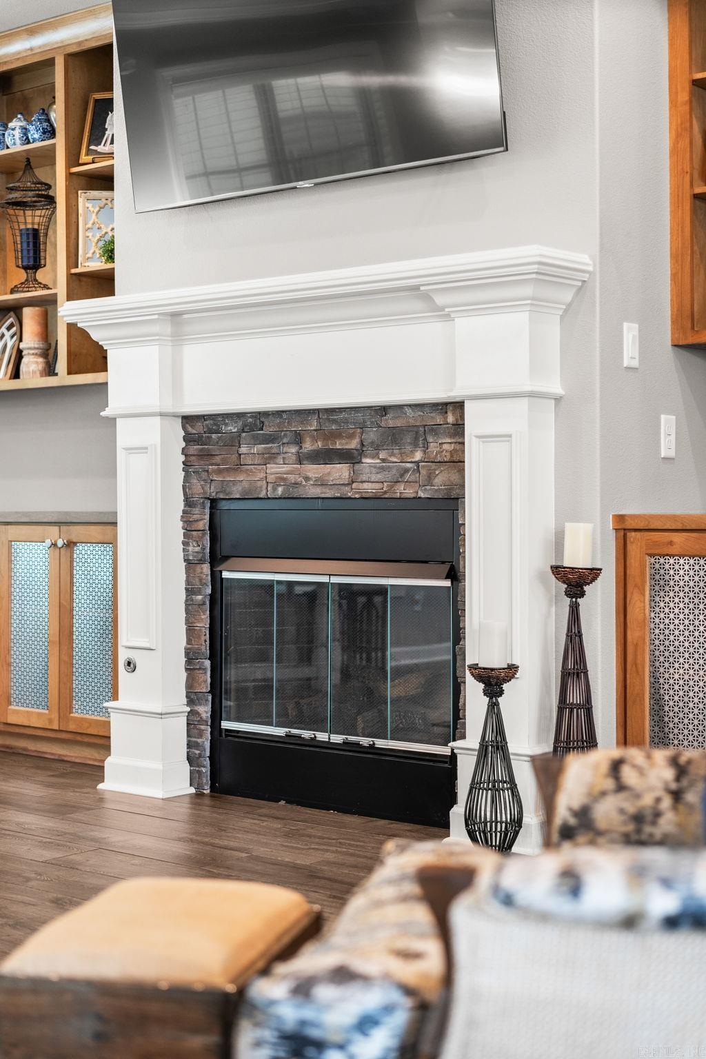 216 Lake Valley Drive