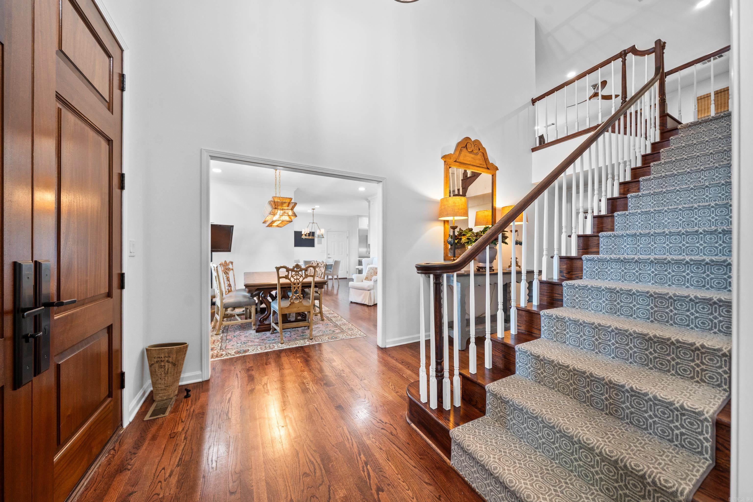 3 Stonegate Point