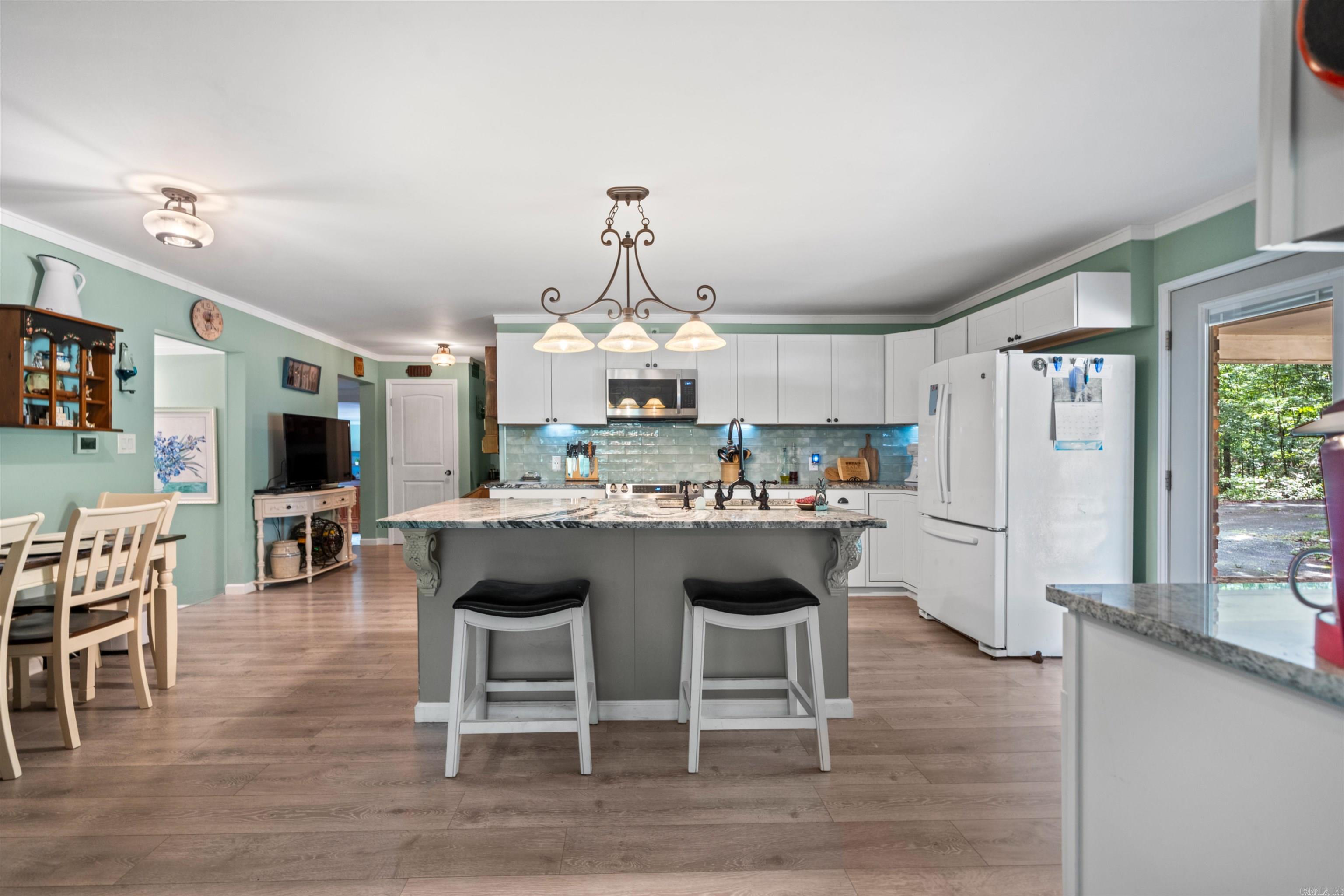 209 Squaw Valley Trail