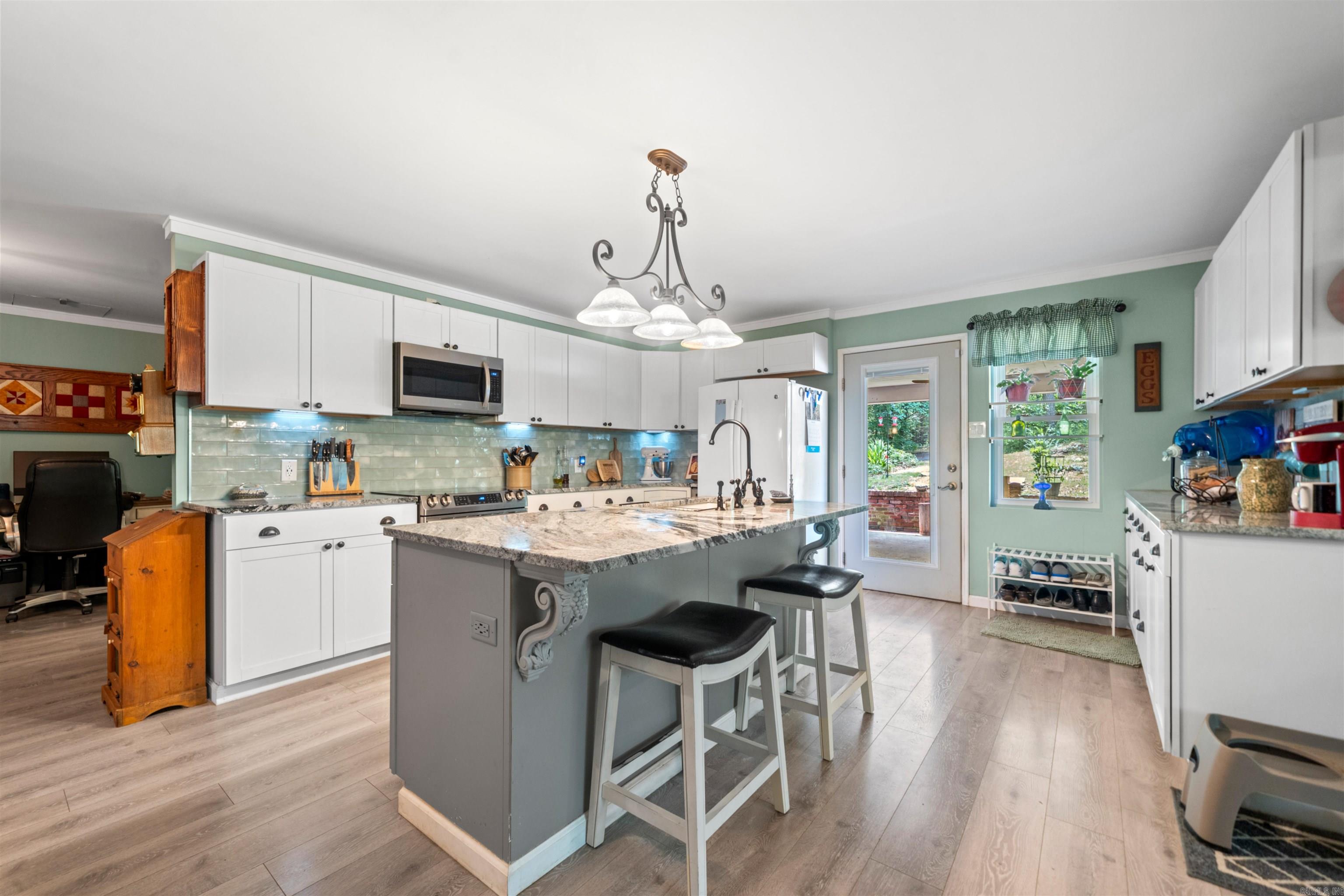 209 Squaw Valley Trail