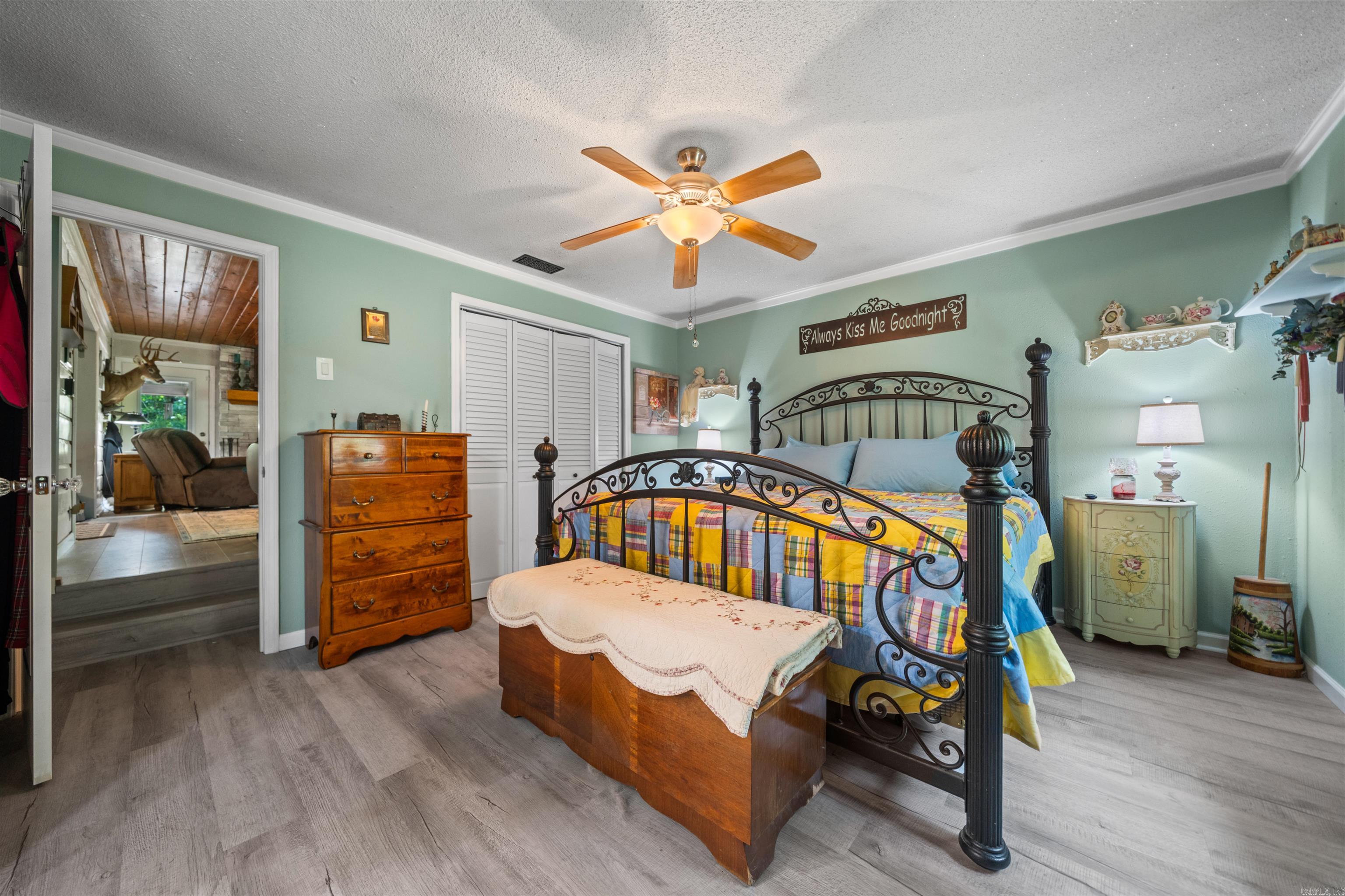 209 Squaw Valley Trail