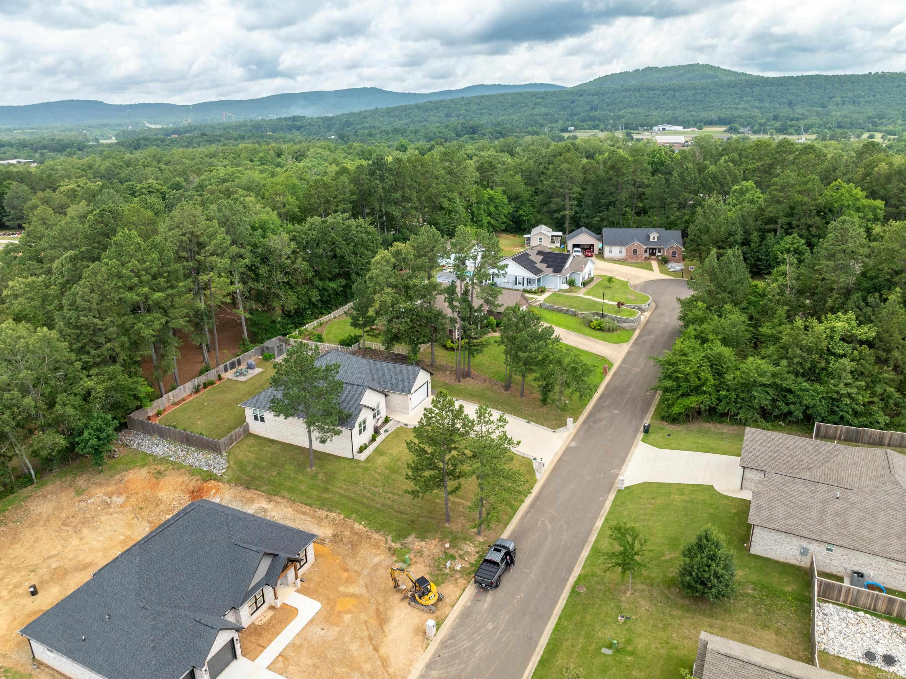 141 Ridgeway Place