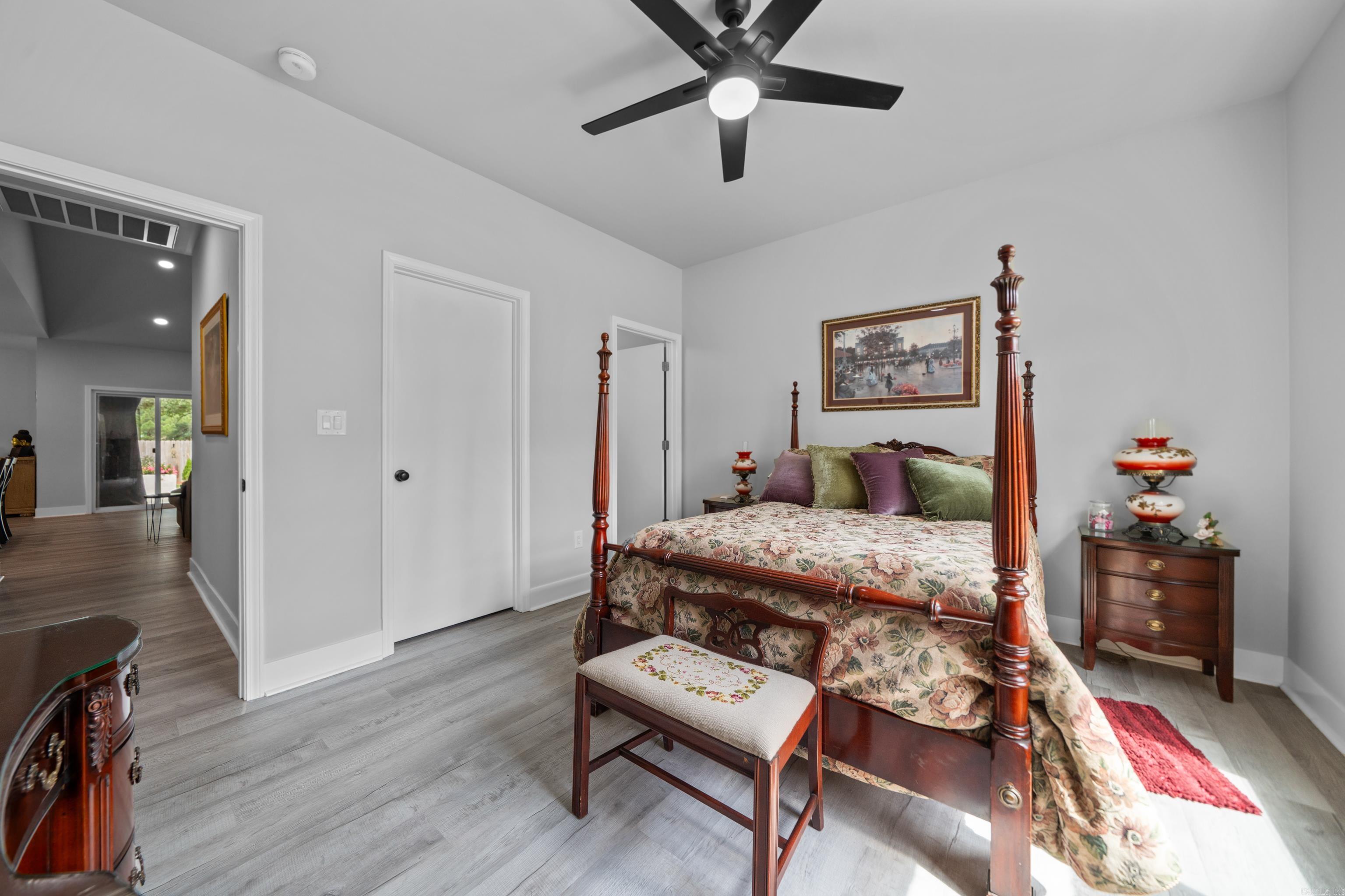 141 Ridgeway Place