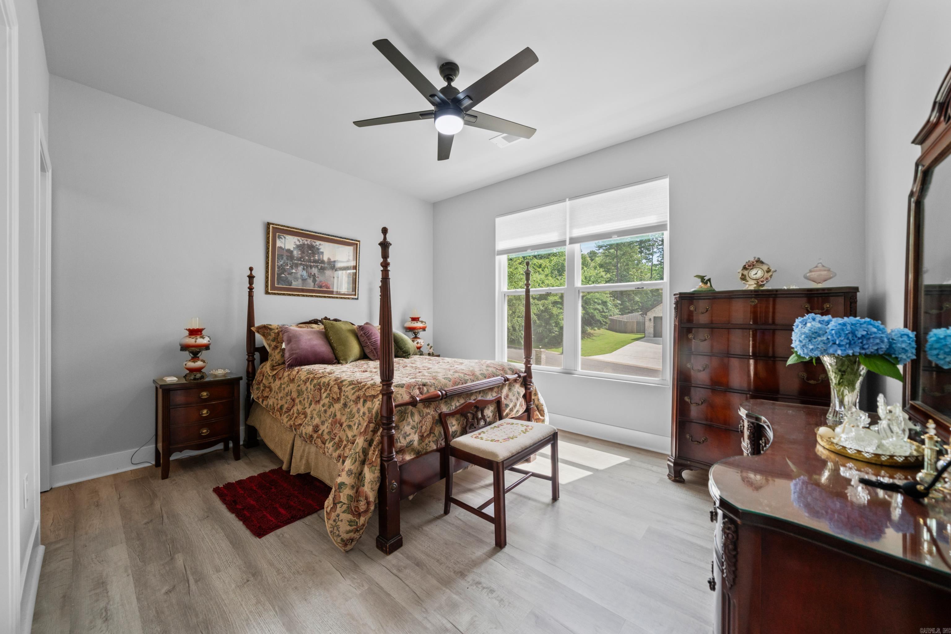 141 Ridgeway Place