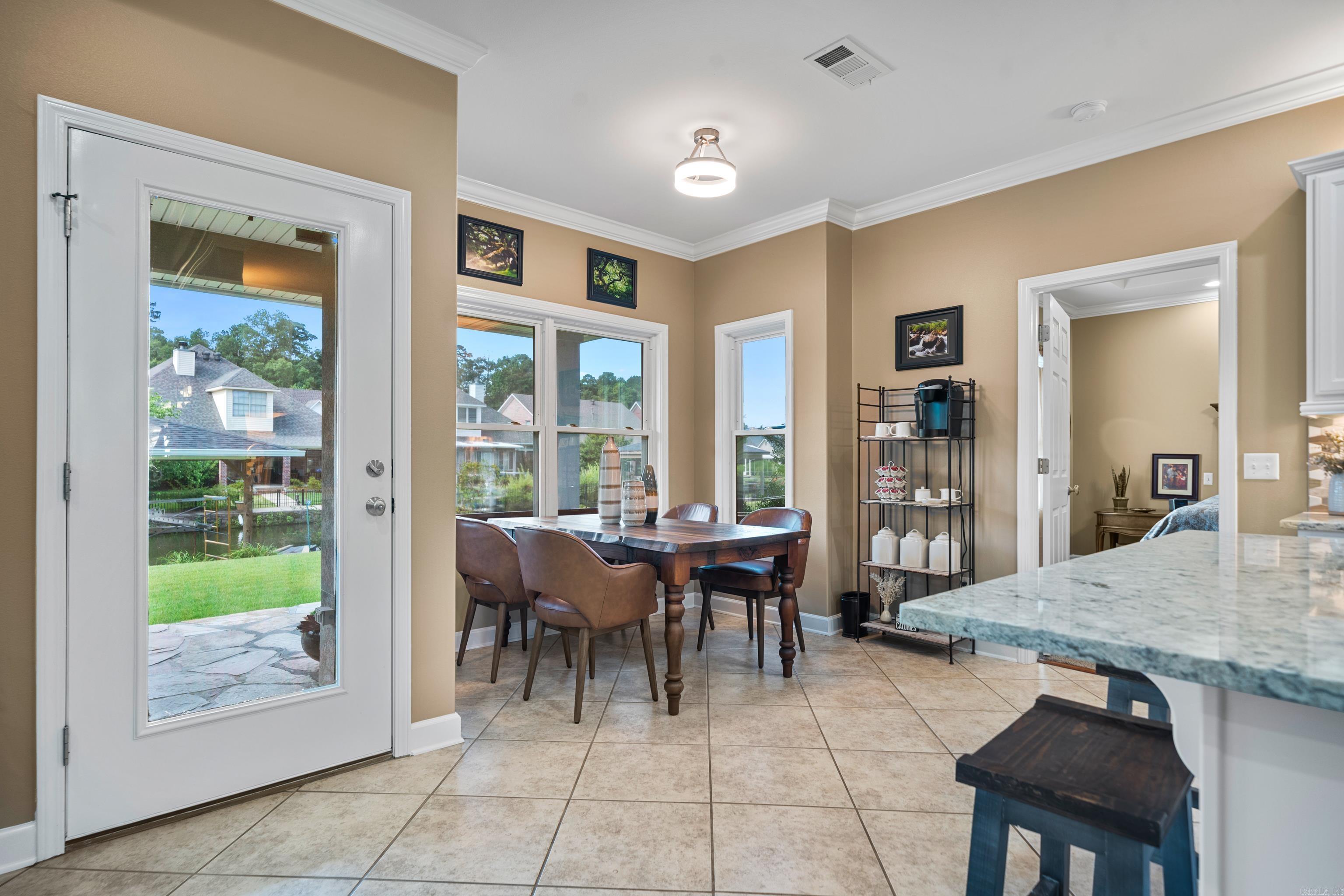 113 Foxwood St Street