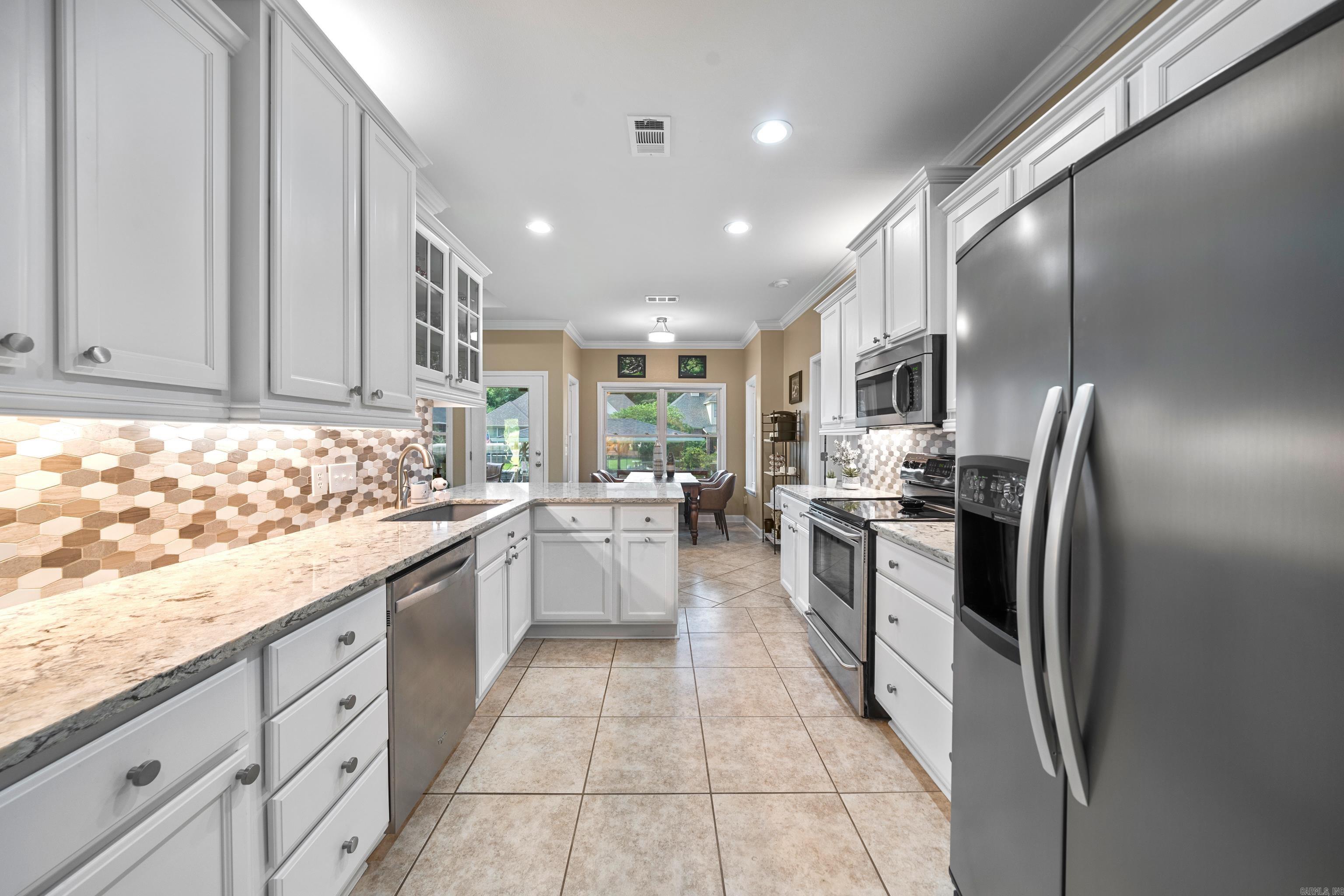 113 Foxwood St Street