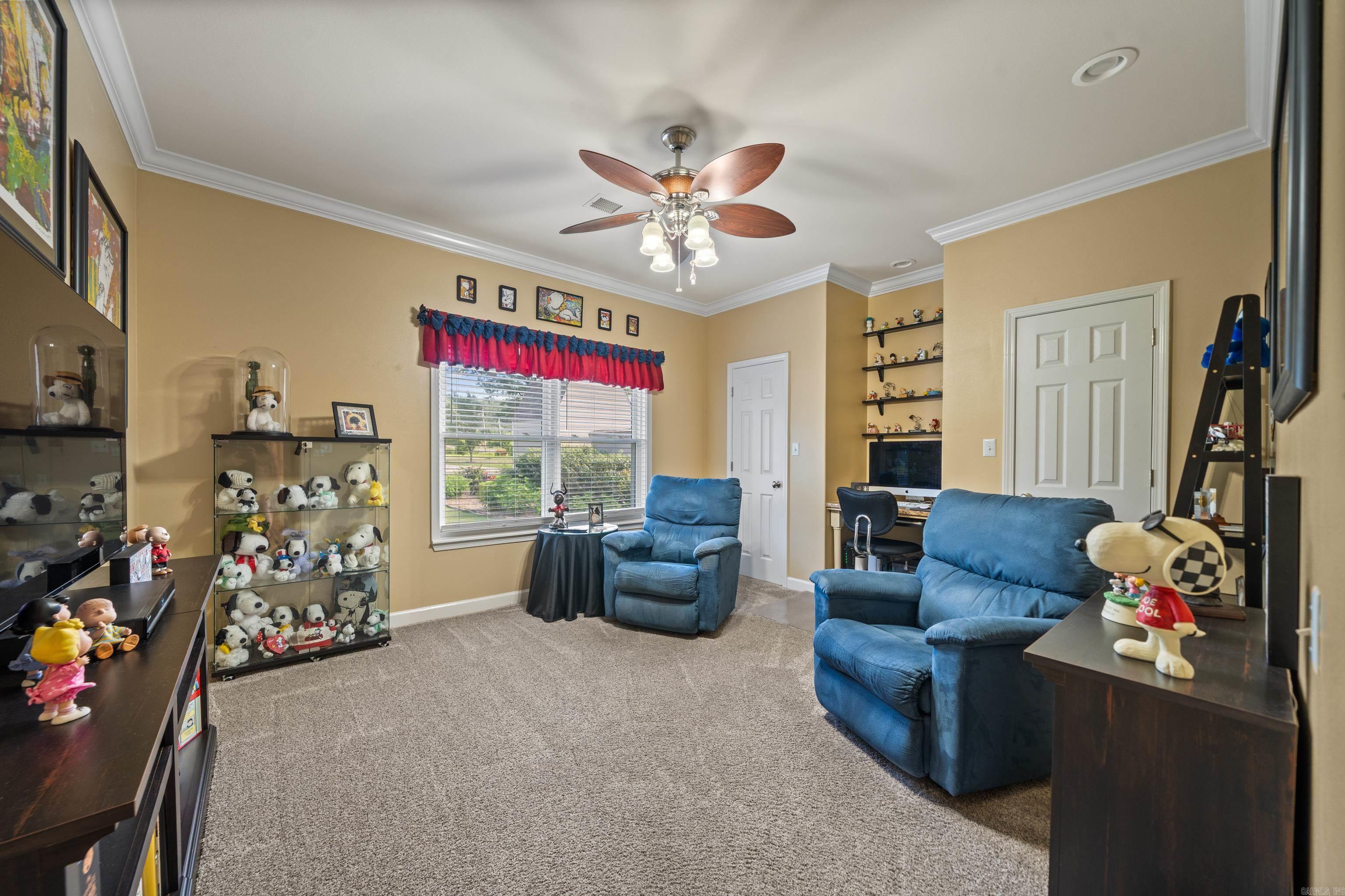 113 Foxwood St Street