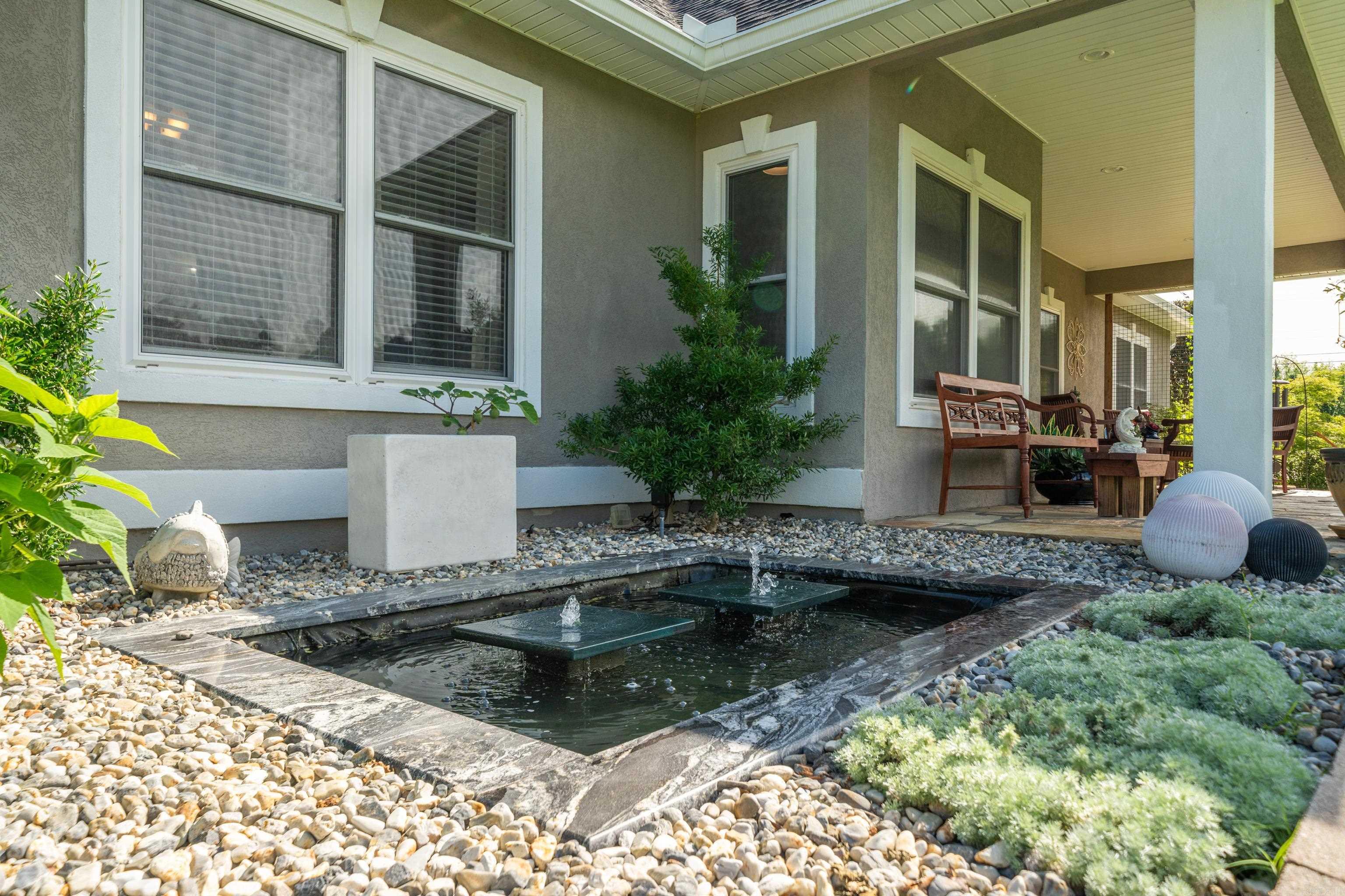 113 Foxwood St Street